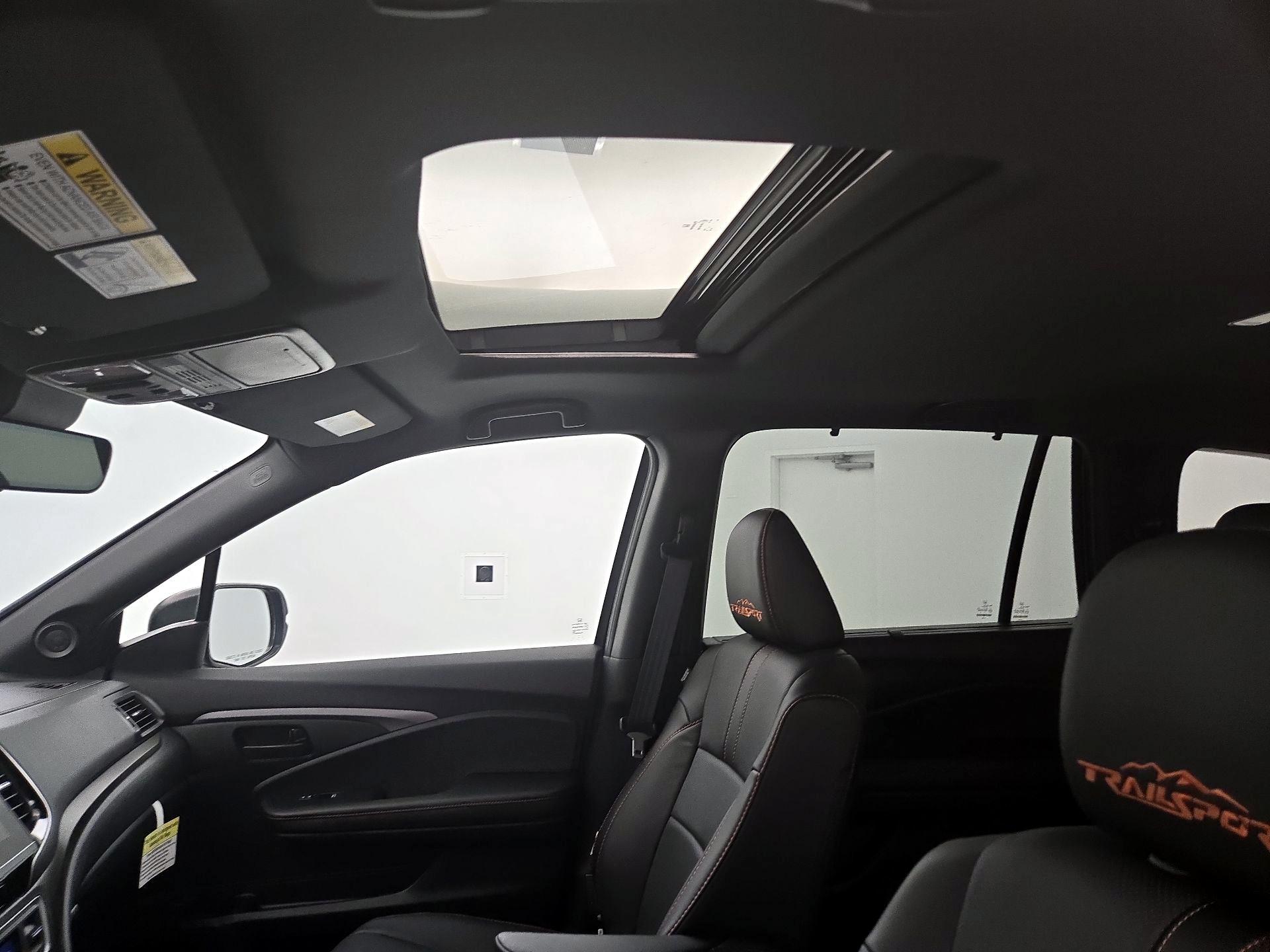 Thumbnail: 2023 Honda Passport - 20