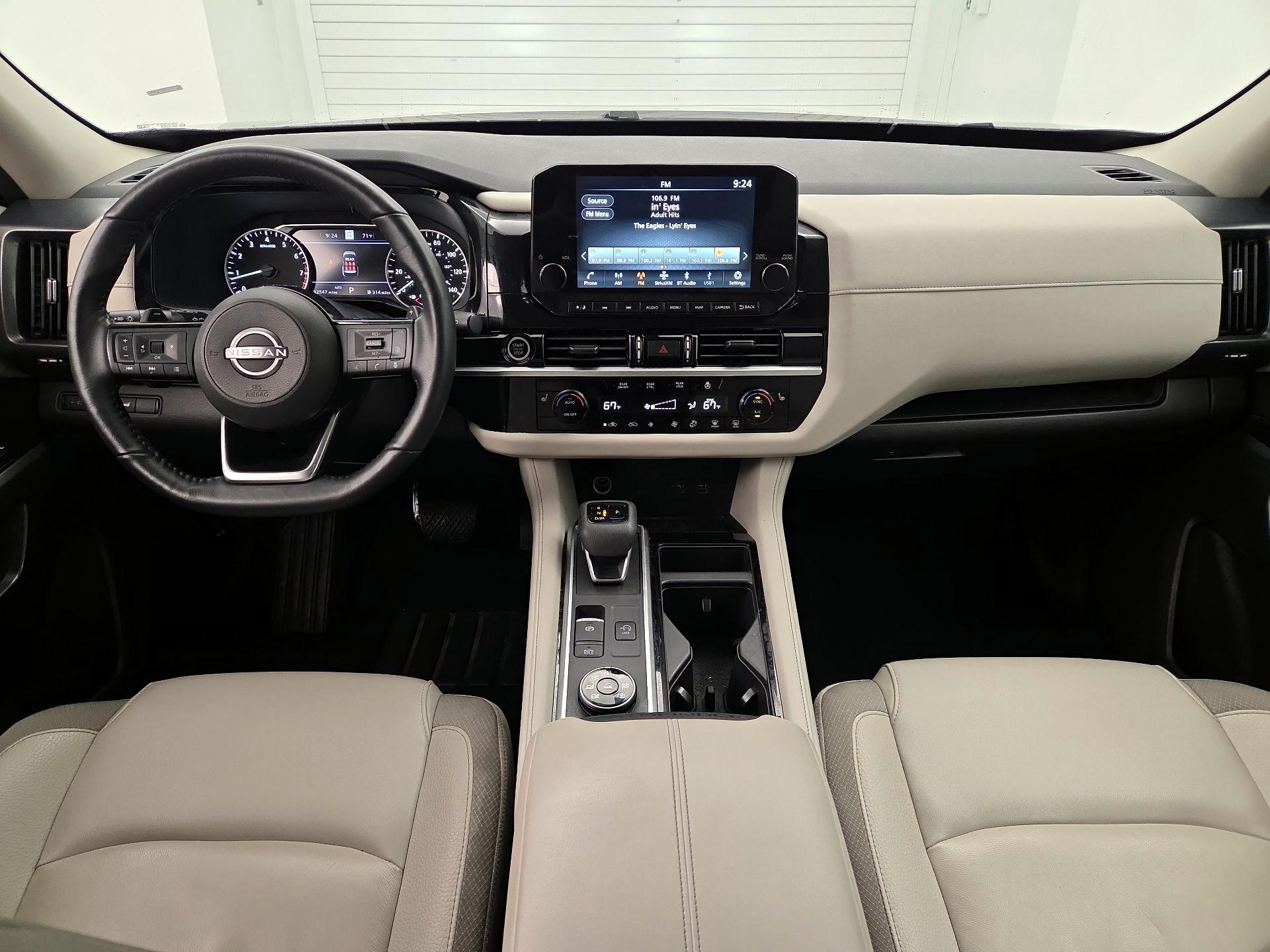 Thumbnail: 2024 Nissan Pathfinder - 9