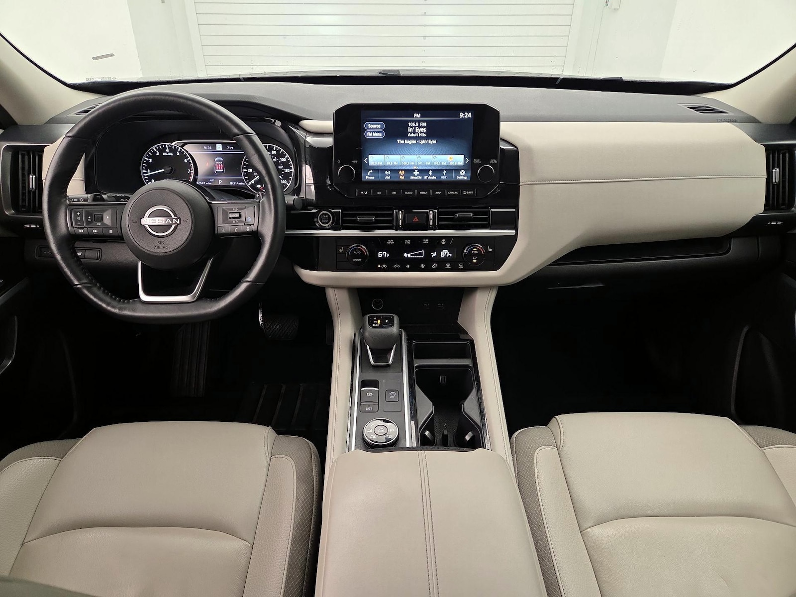 2024 Nissan Pathfinder SL - Photo 10