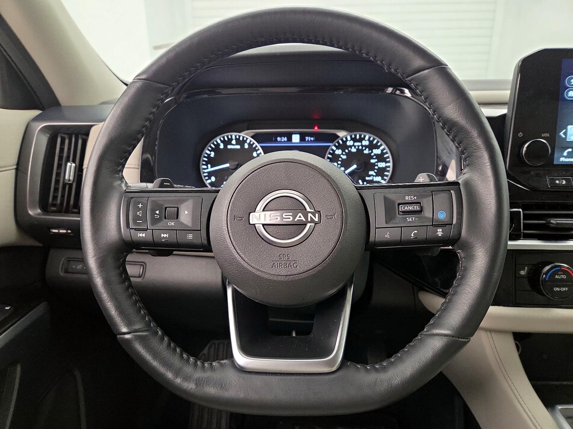 Thumbnail: 2024 Nissan Pathfinder - 10