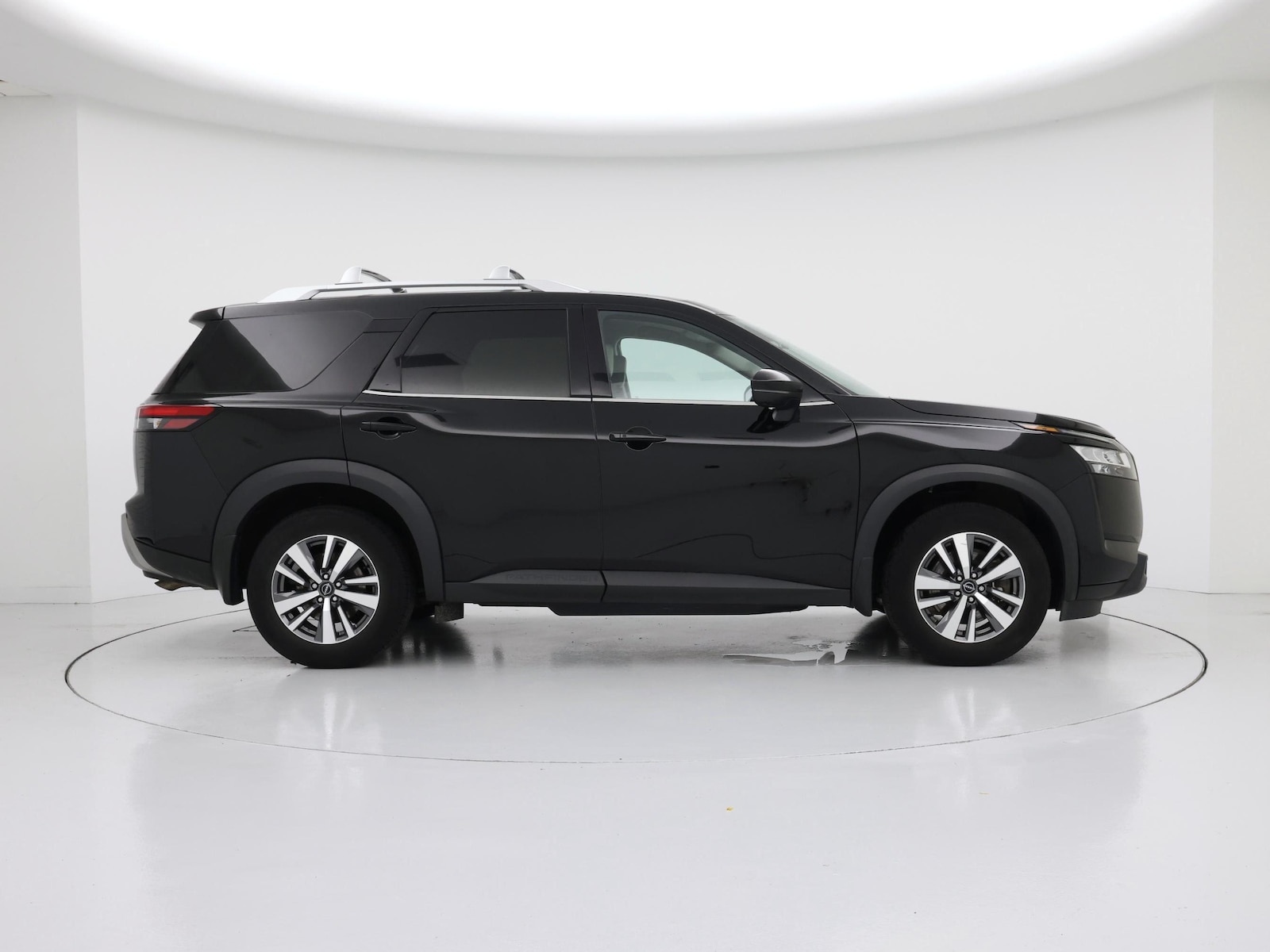 2024 Nissan Pathfinder SL - Photo 8
