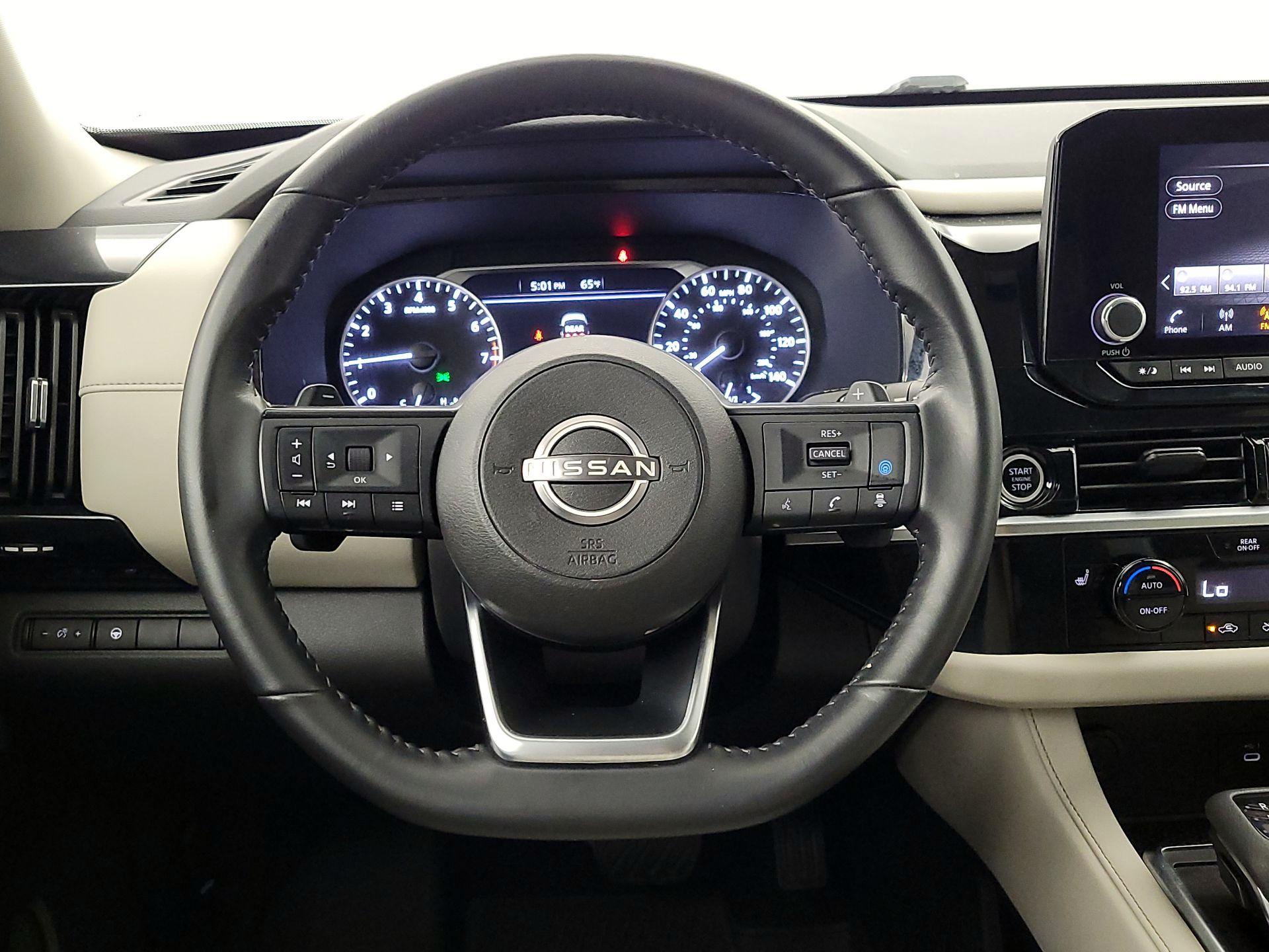 Thumbnail: 2024 Nissan Pathfinder - 10