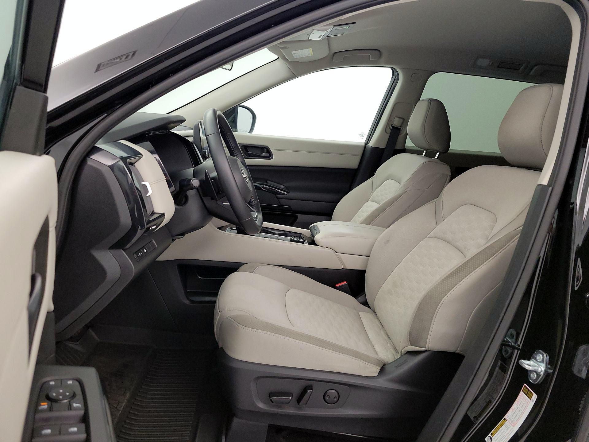 Thumbnail: 2024 Nissan Pathfinder - 11