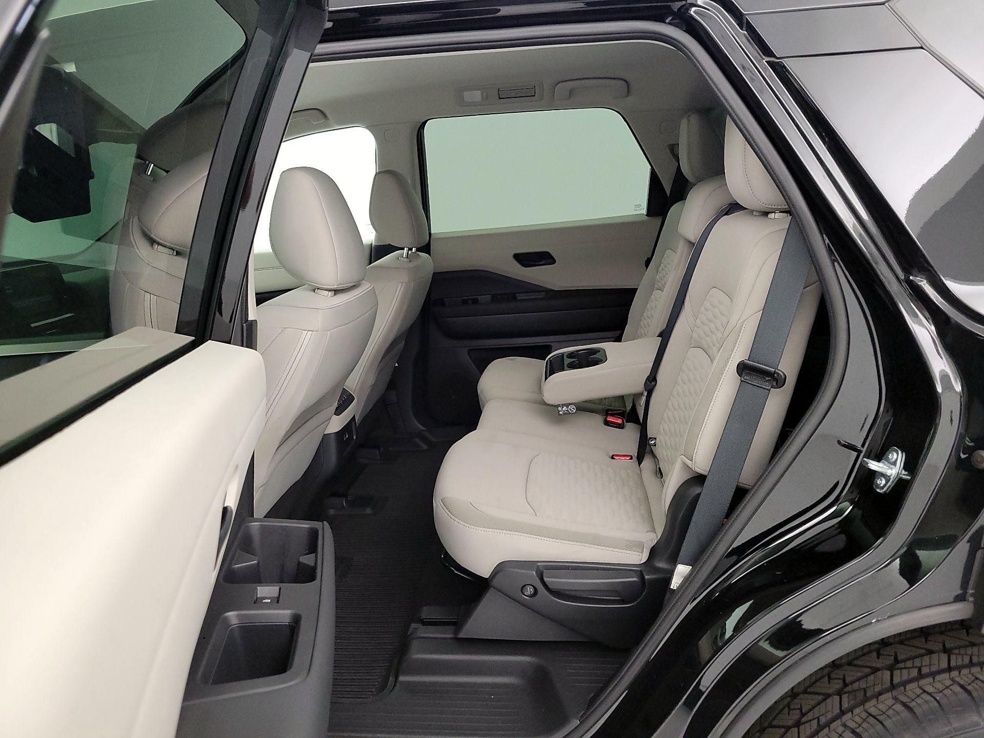 Thumbnail: 2024 Nissan Pathfinder - 19