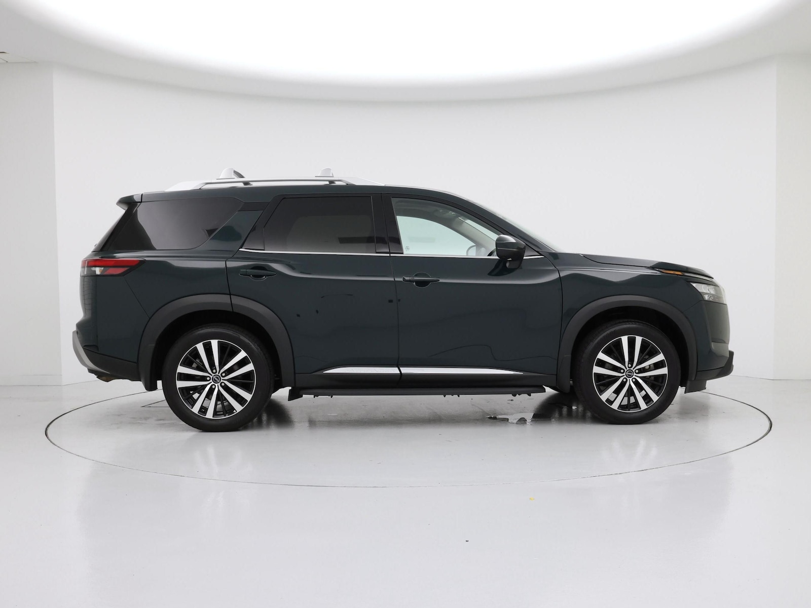 2025 Nissan Pathfinder Platinum - Photo 8