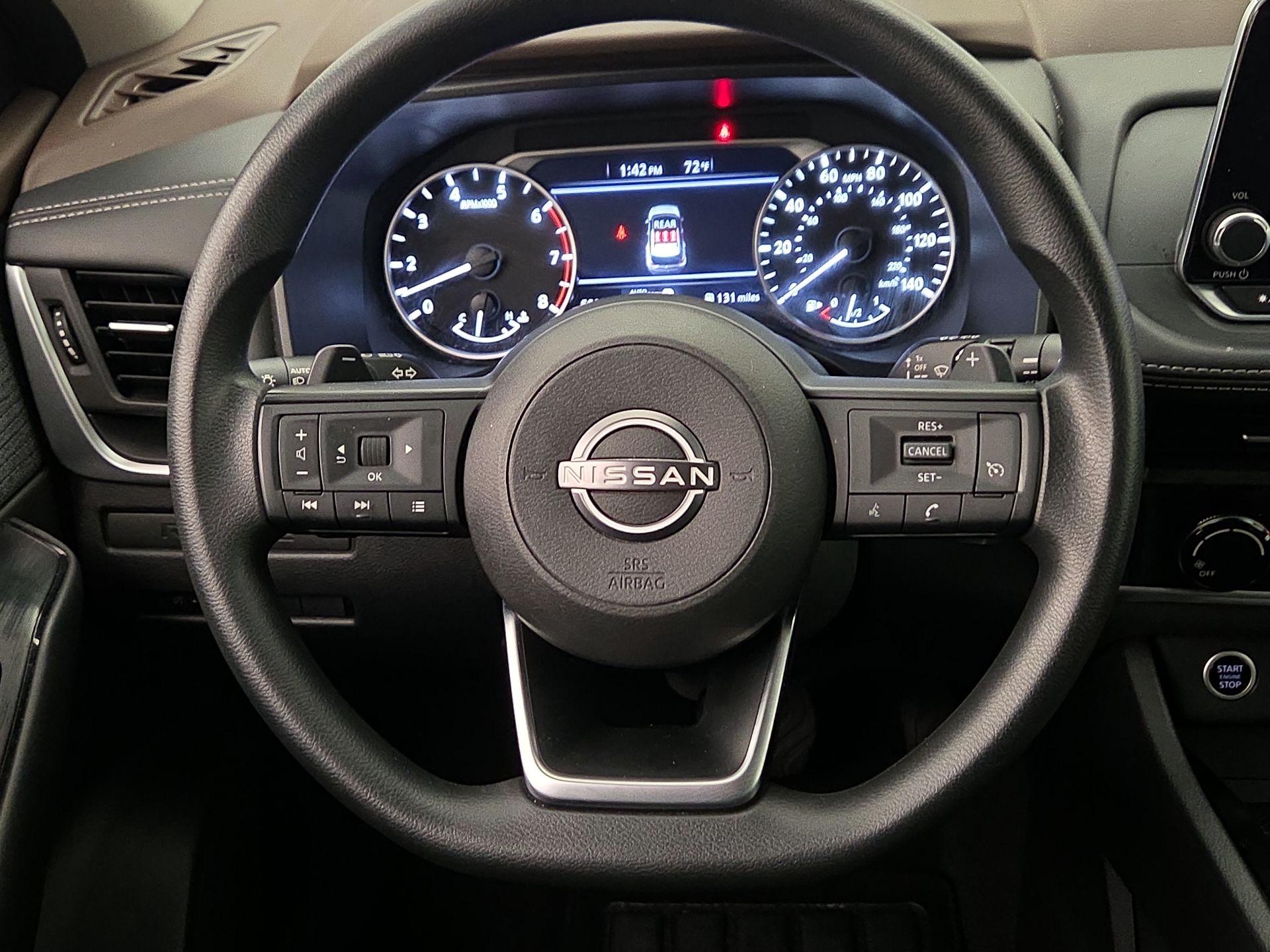 Thumbnail: 2023 Nissan Rogue - 10