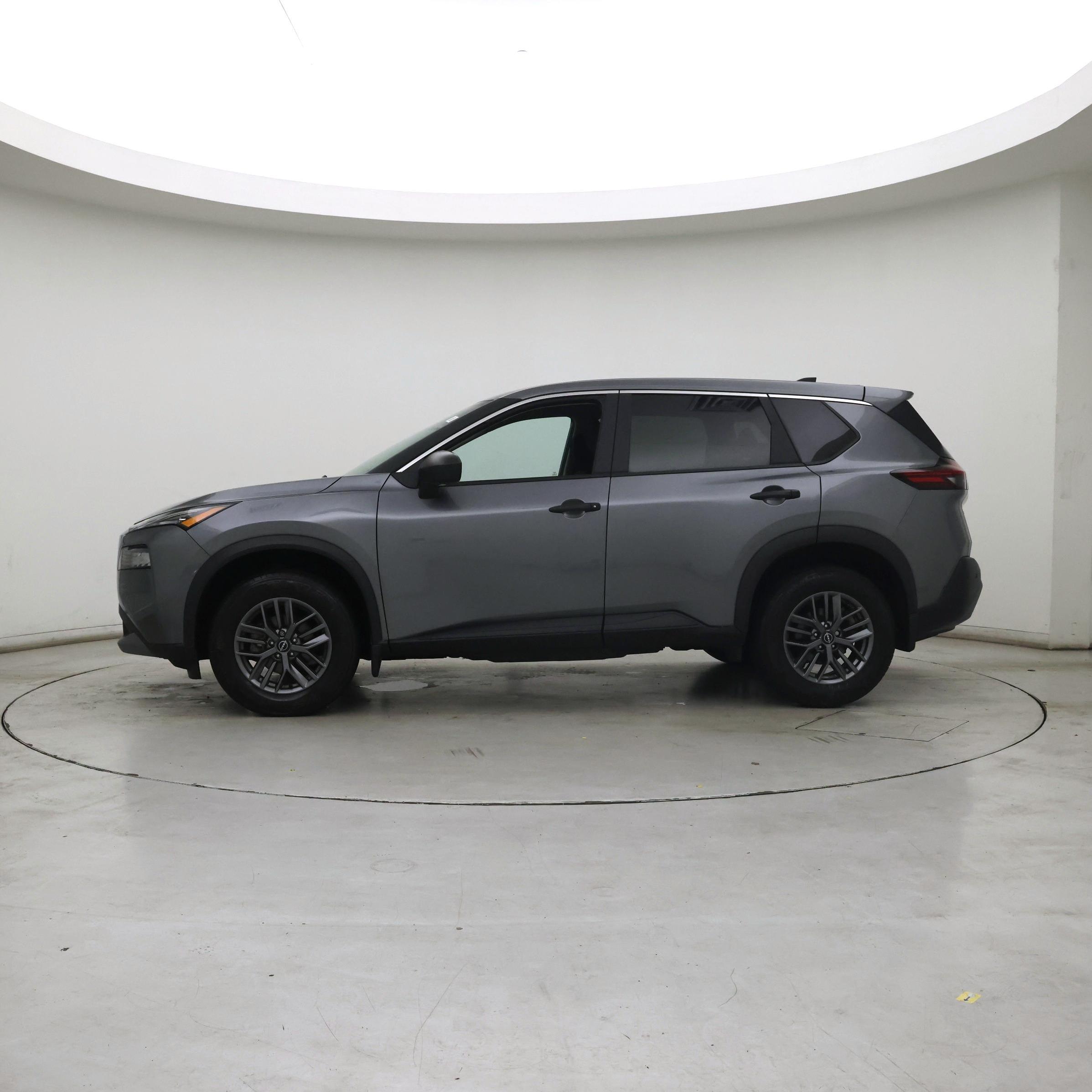 Thumbnail: 2023 Nissan Rogue - 3