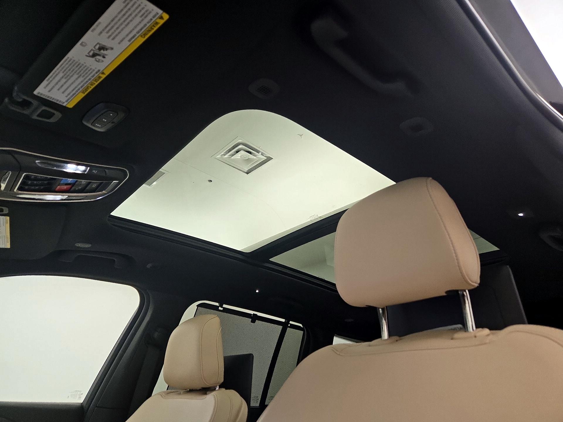 Thumbnail: 2023 Jeep Grand Cherokee - 20