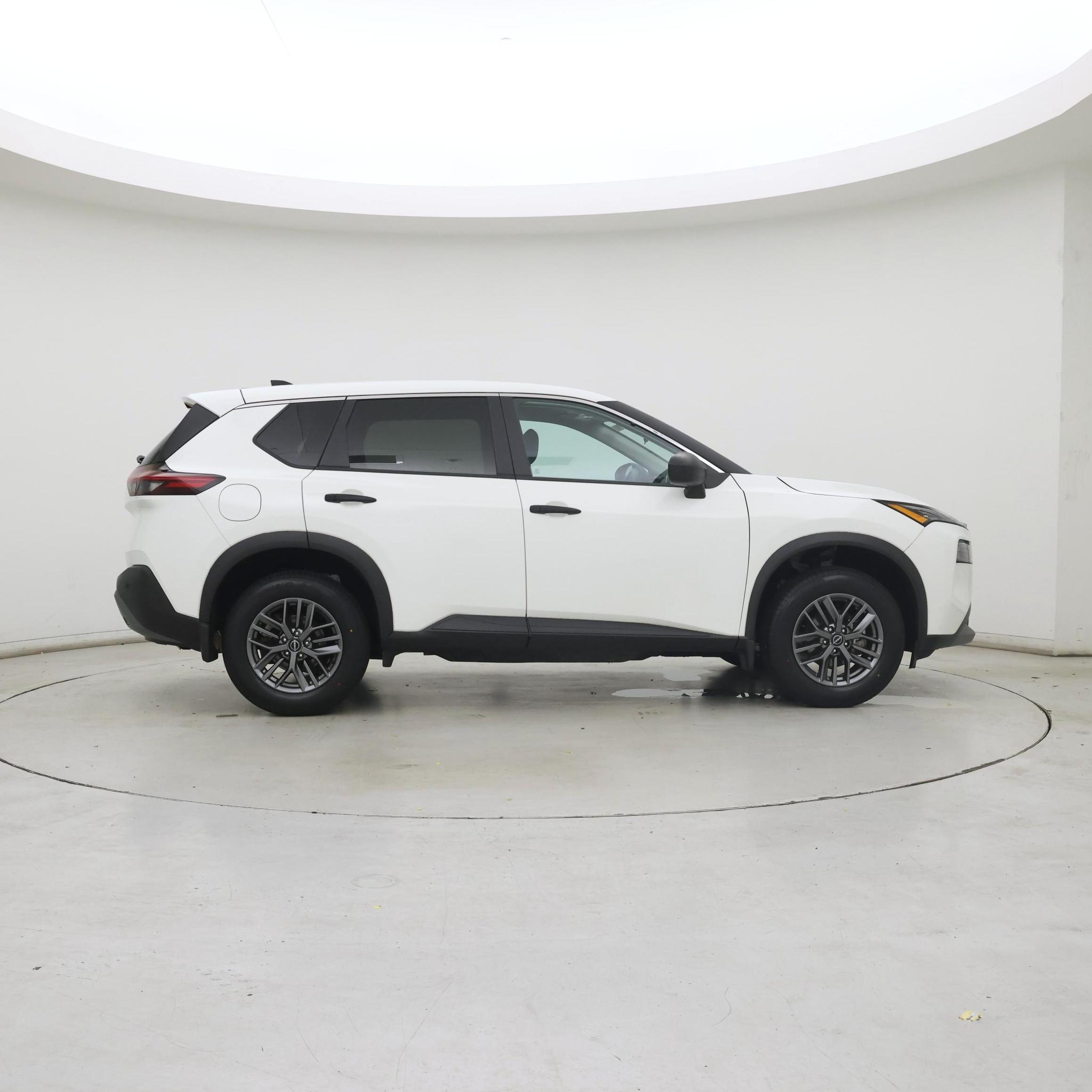 Thumbnail: 2023 Nissan Rogue - 7