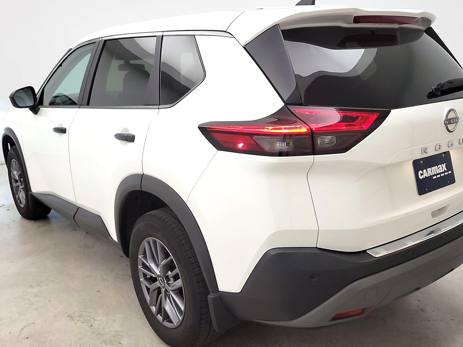 Thumbnail: 2023 Nissan Rogue - 7