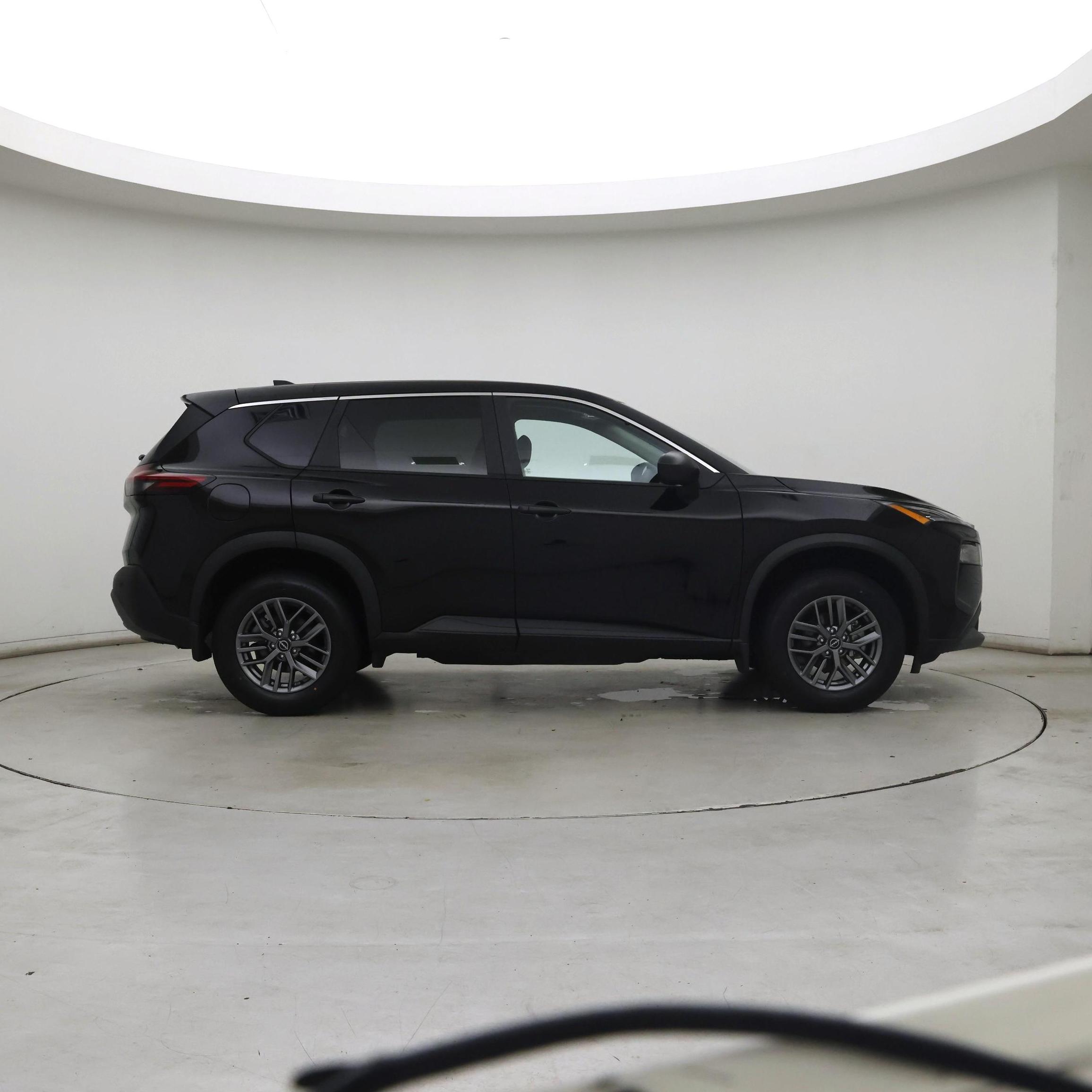Thumbnail: 2023 Nissan Rogue - 7