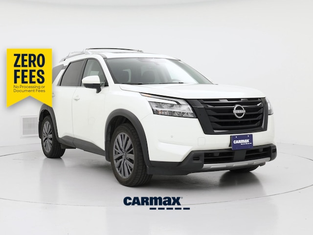 White 2023 Nissan Pathfinder SL 4WD SUV / Crossover All-Wheel Drive Automatic