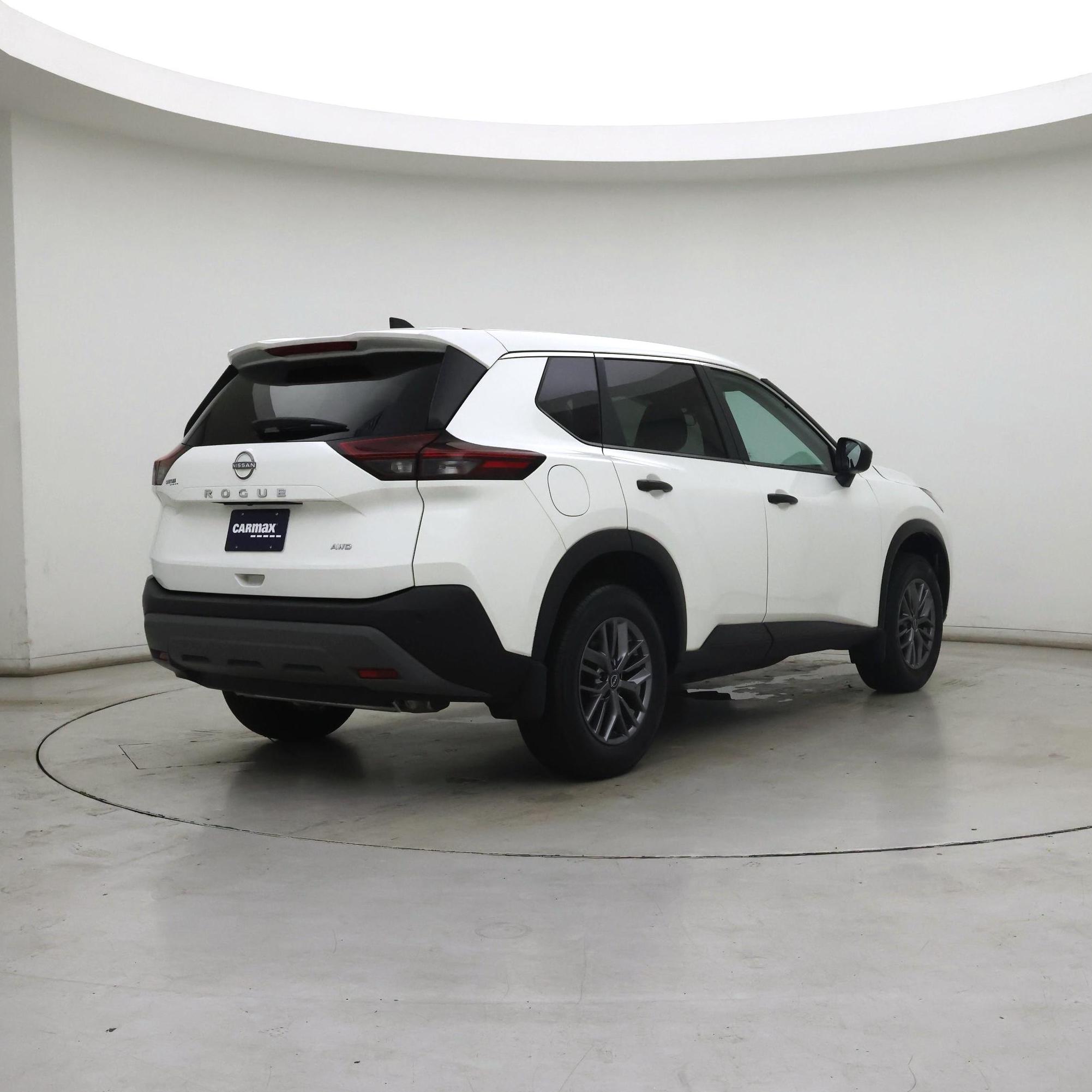 Thumbnail: 2023 Nissan Rogue - 8