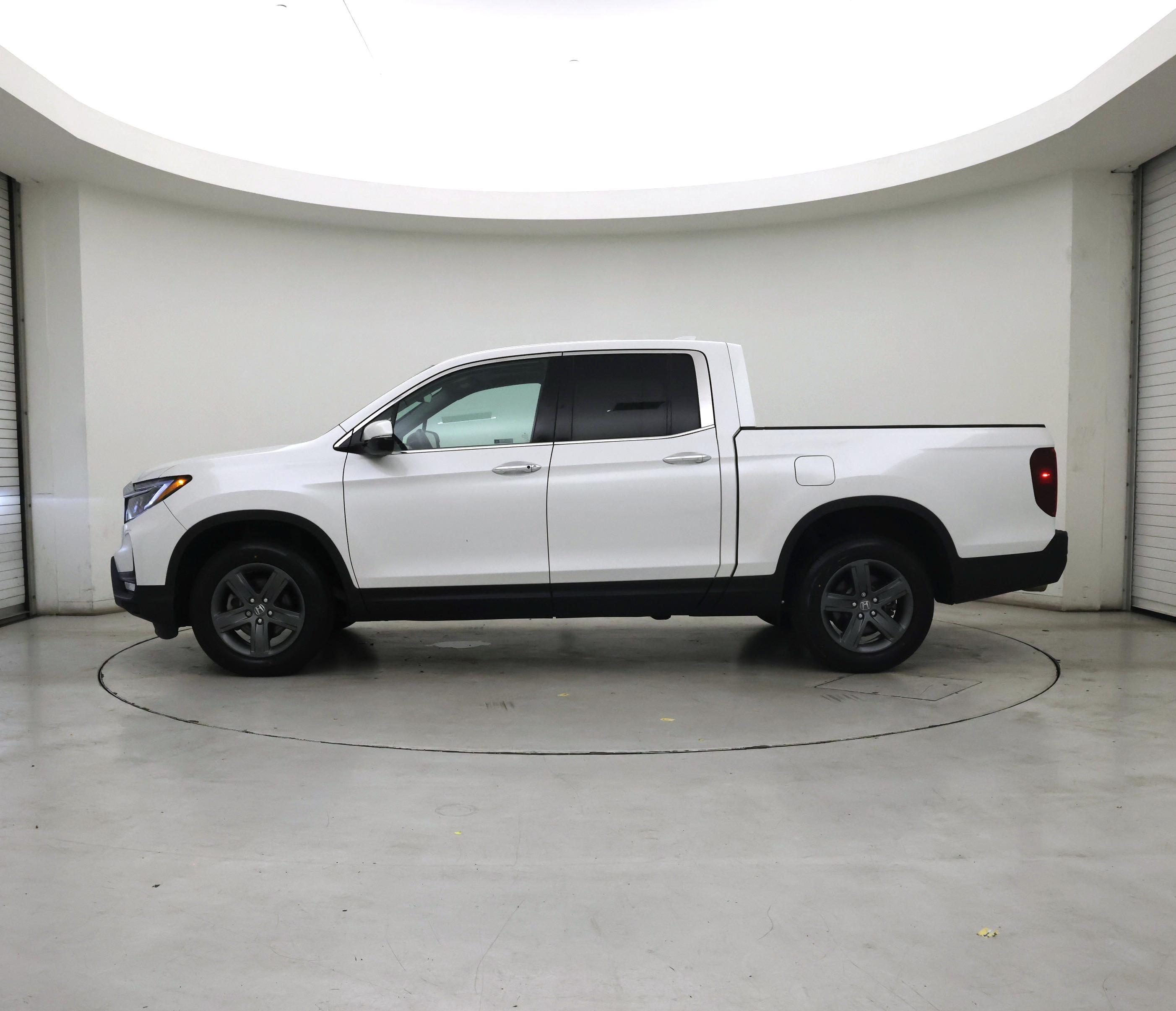 Thumbnail: 2023 Honda Ridgeline - 3