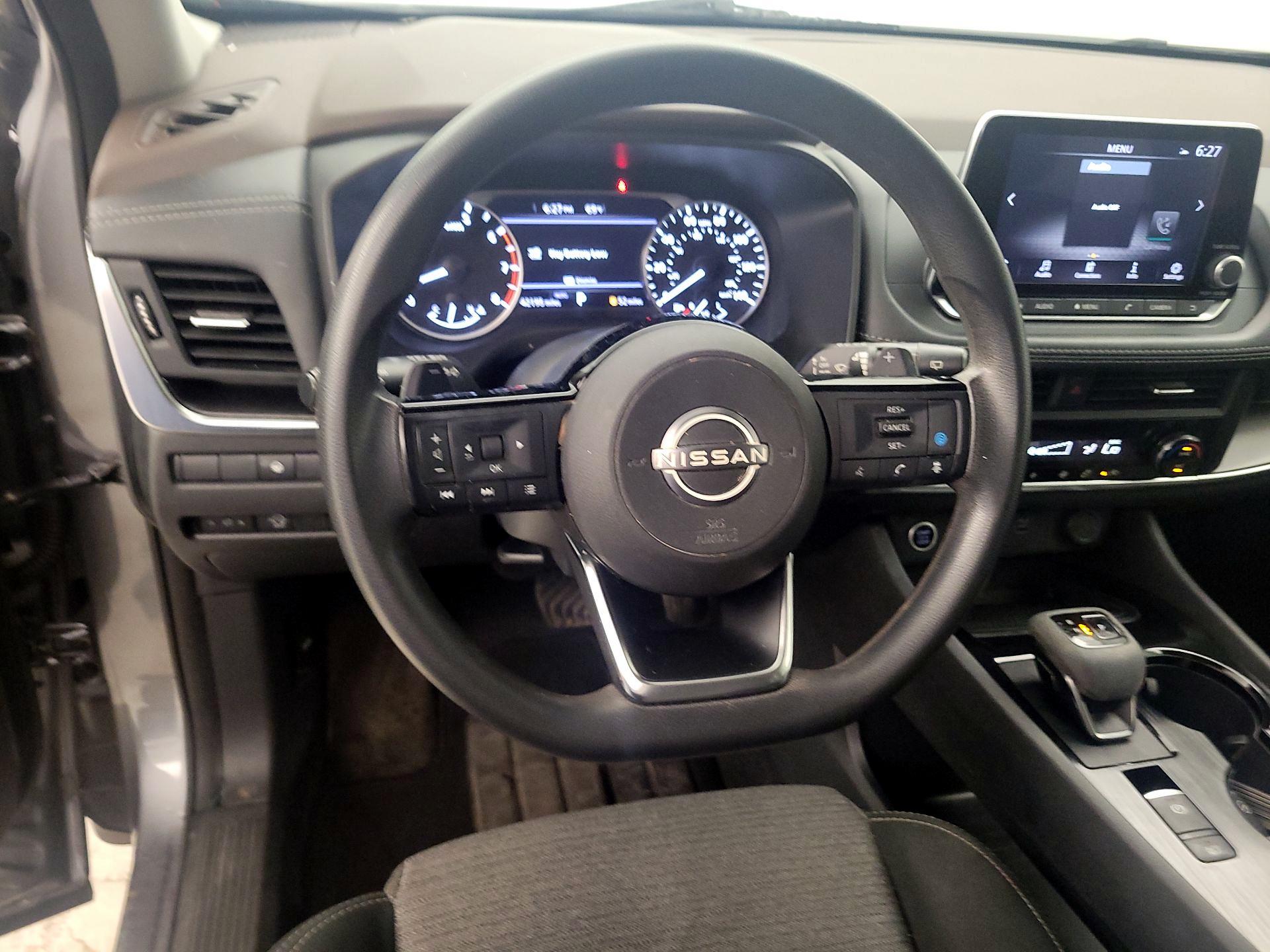 Thumbnail: 2023 Nissan Rogue - 10