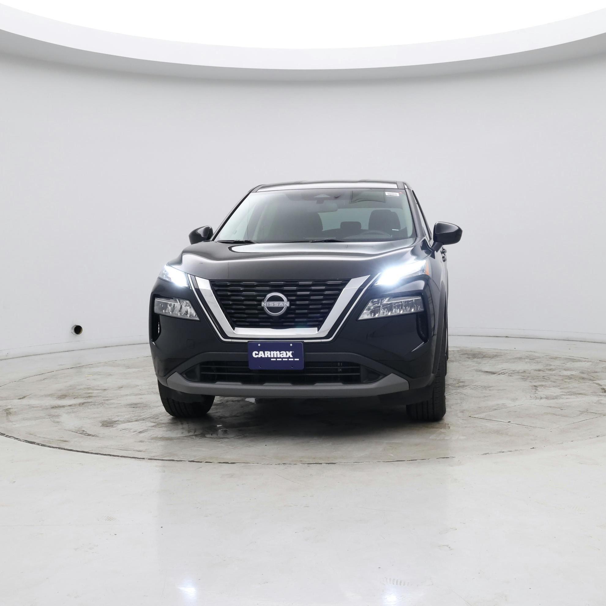 Thumbnail: 2023 Nissan Rogue - 4