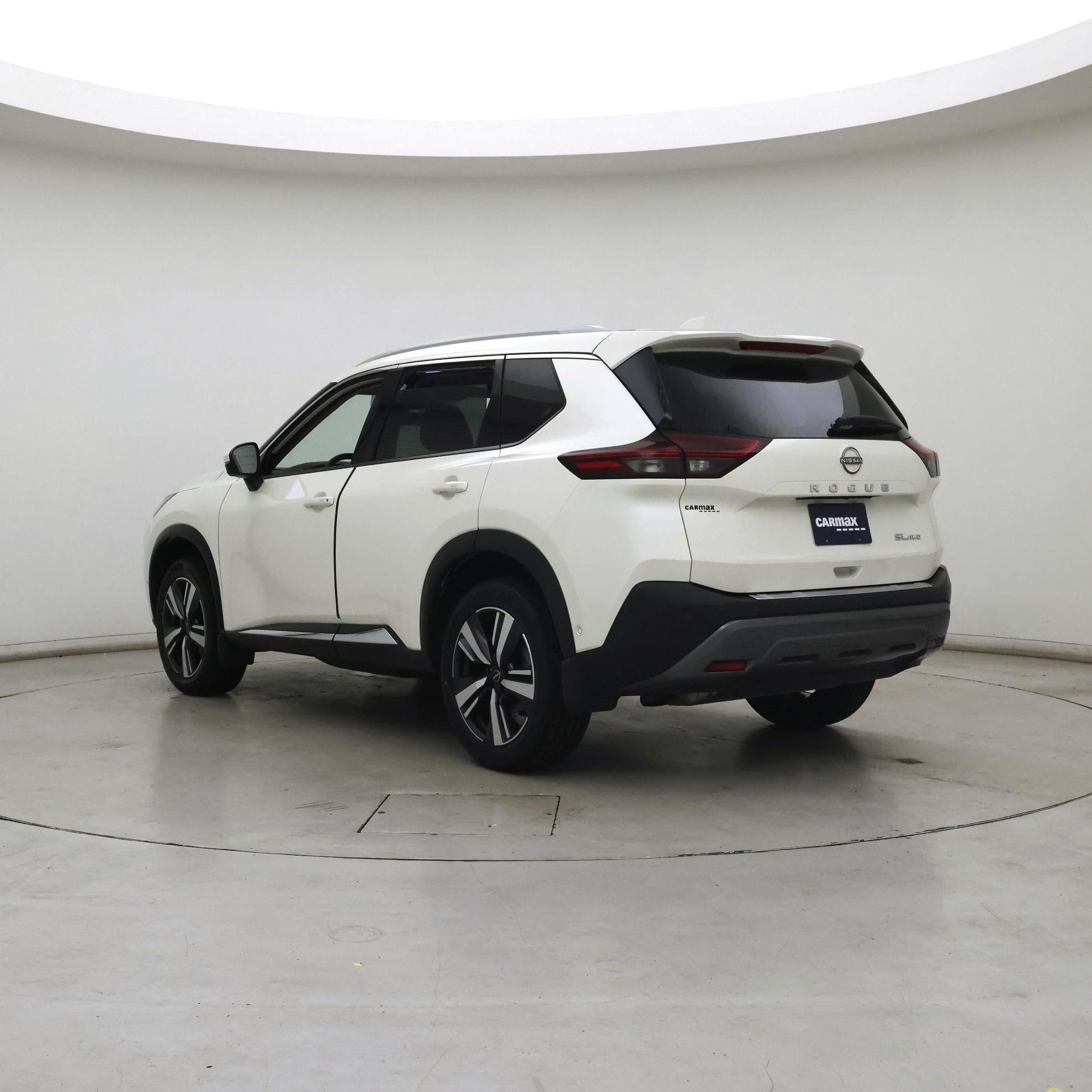 Thumbnail: 2023 Nissan Rogue - 2