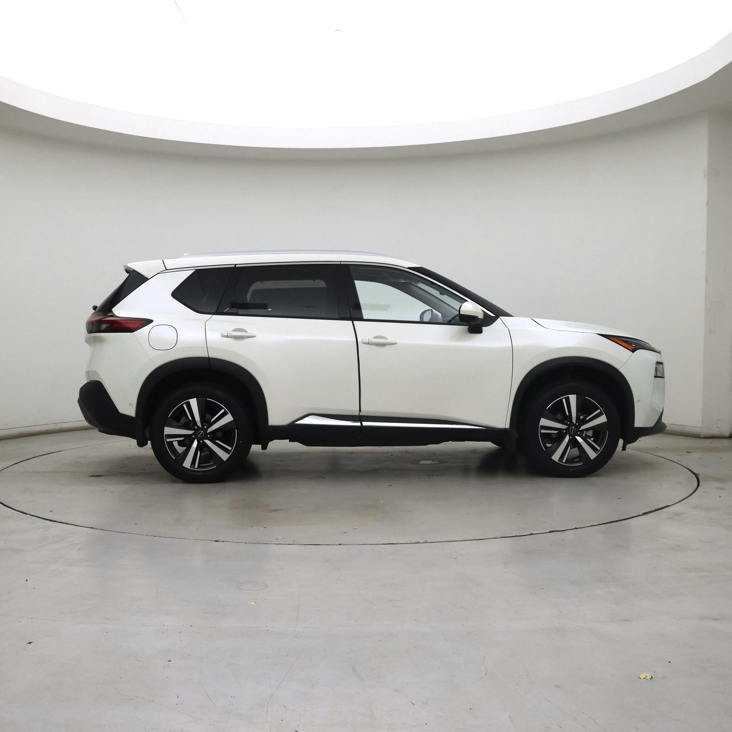 Thumbnail: 2023 Nissan Rogue - 7
