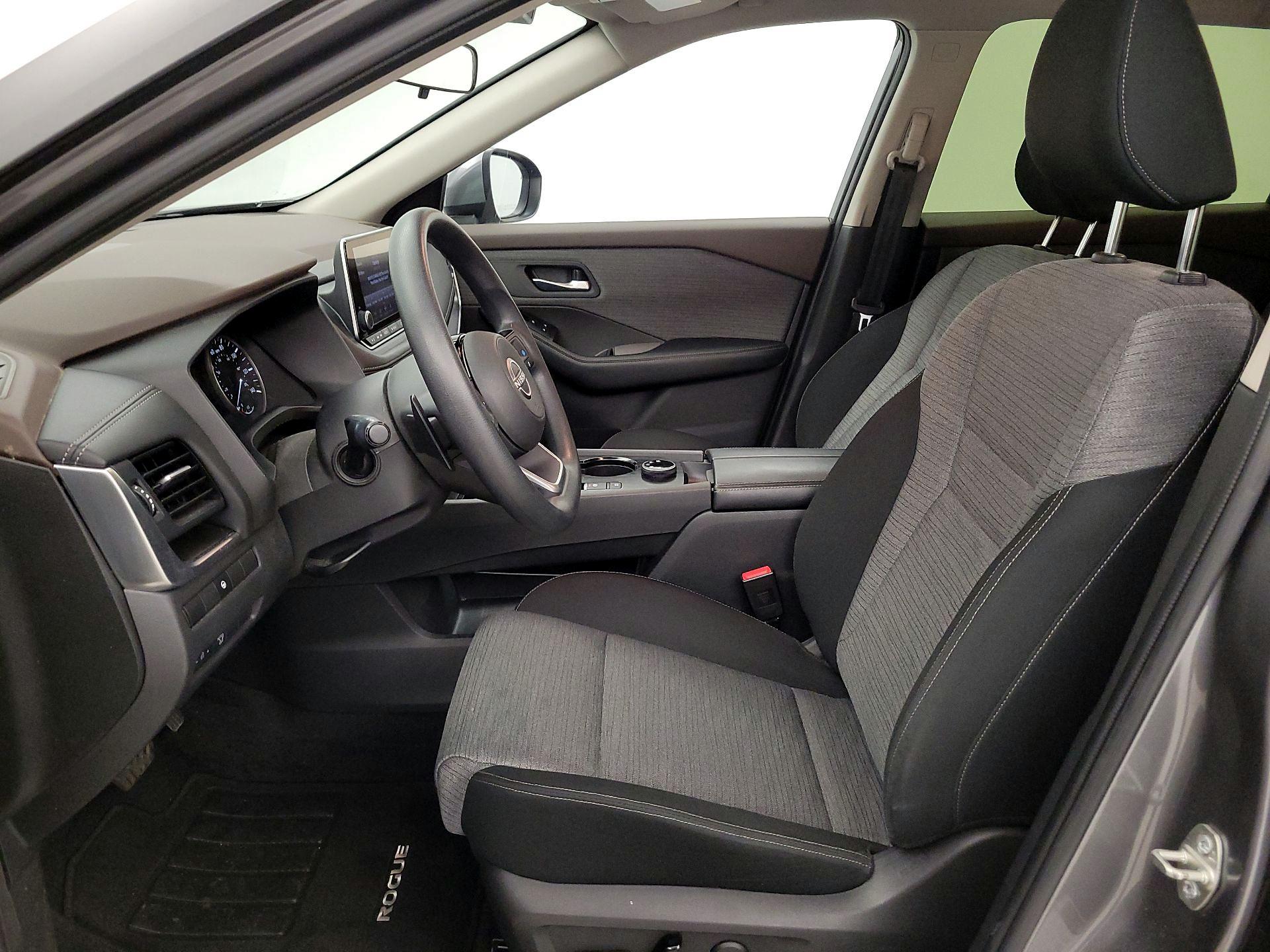 Thumbnail: 2023 Nissan Rogue - 9