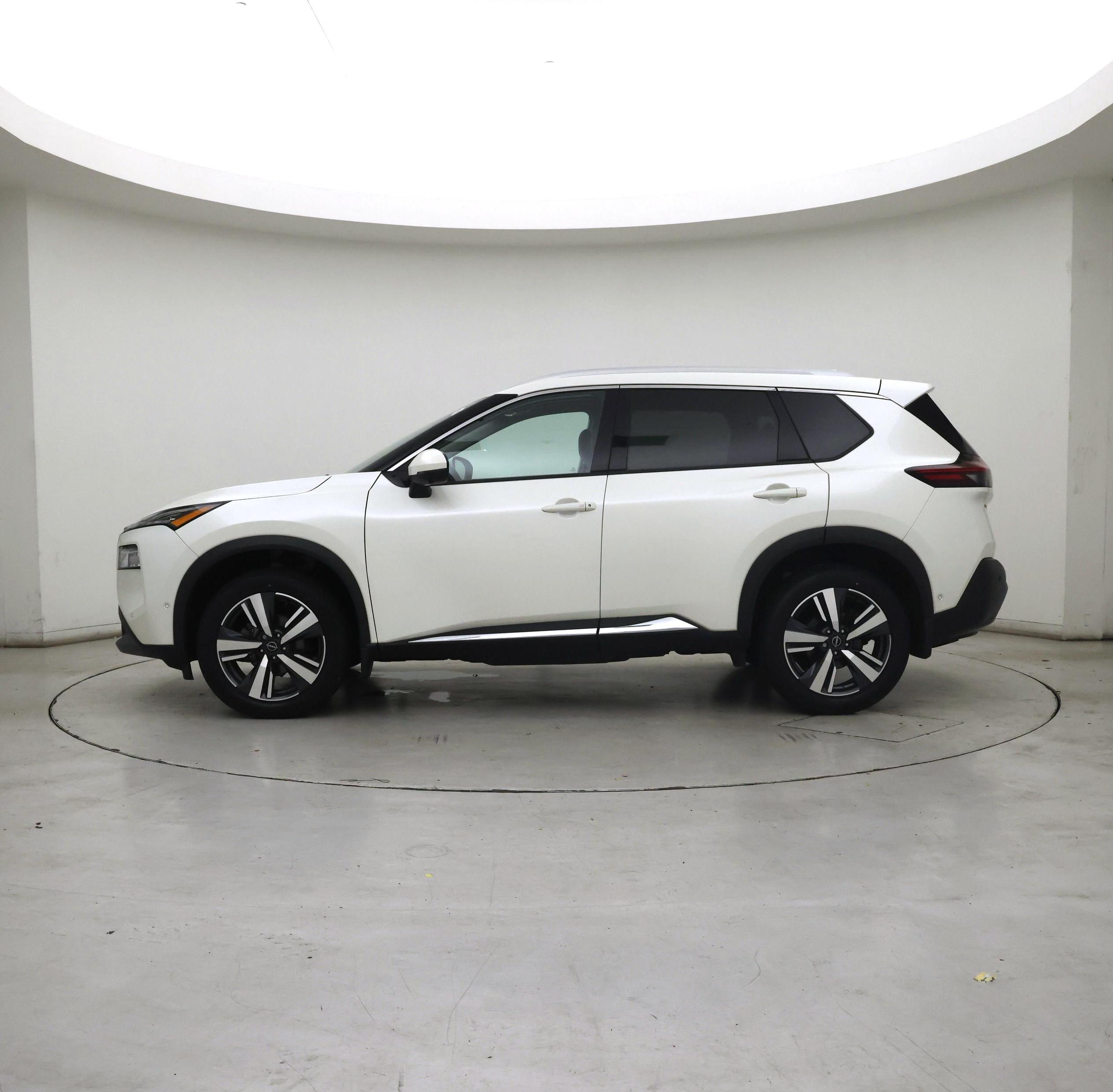 Thumbnail: 2023 Nissan Rogue - 3