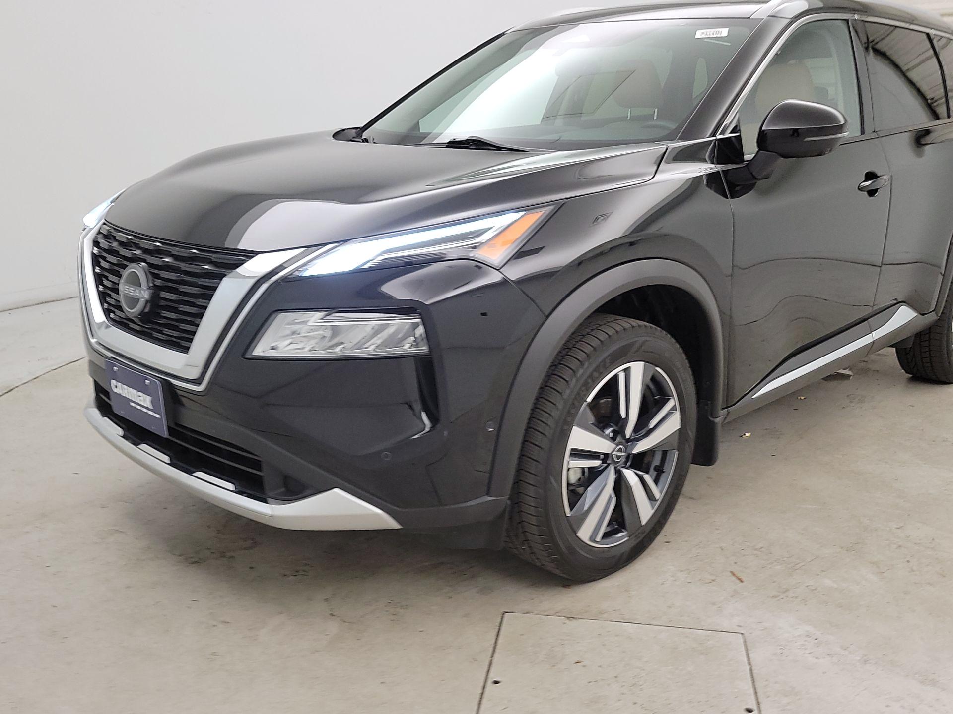 Thumbnail: 2023 Nissan Rogue - 3