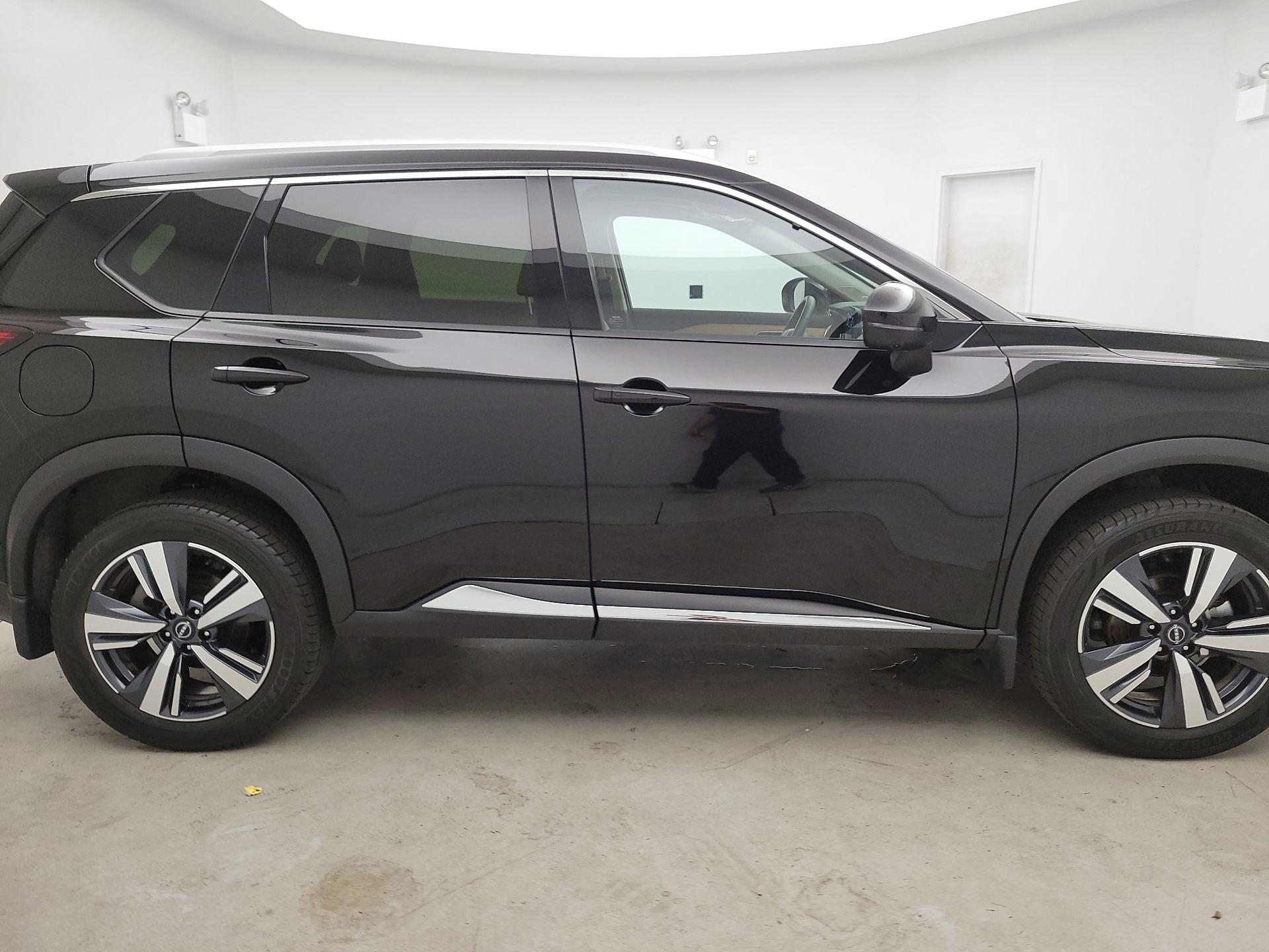 Thumbnail: 2023 Nissan Rogue - 4