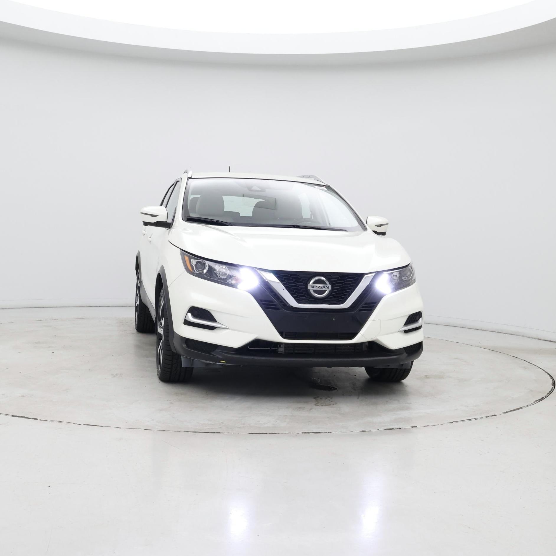 Thumbnail: 2022 Nissan Rogue Sport - 5