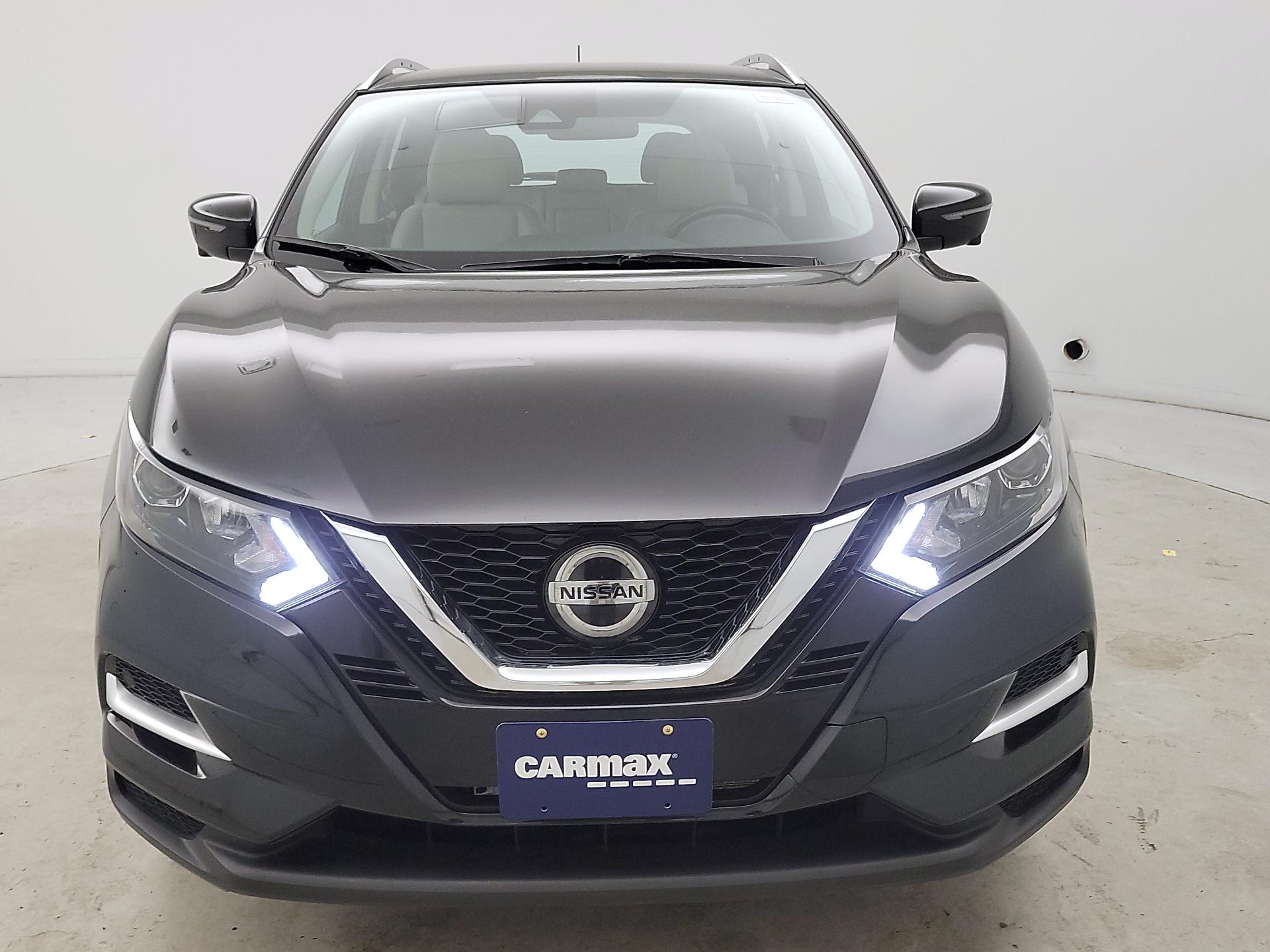 Thumbnail: 2022 Nissan Rogue Sport - 2