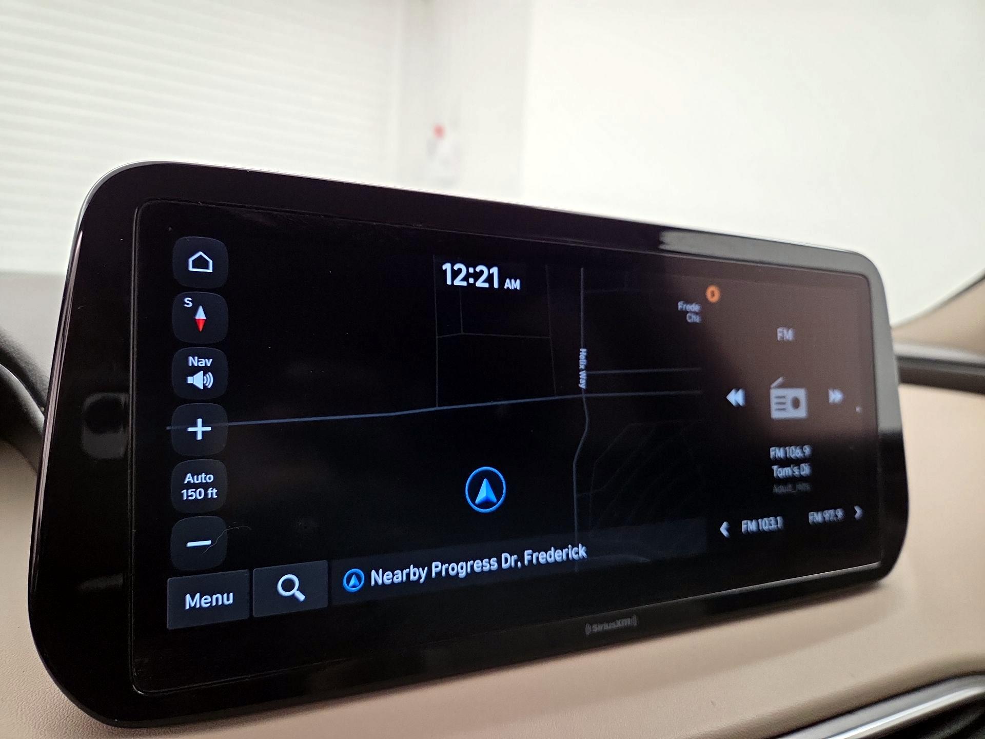 Thumbnail: 2023 Hyundai Santa Fe - 14
