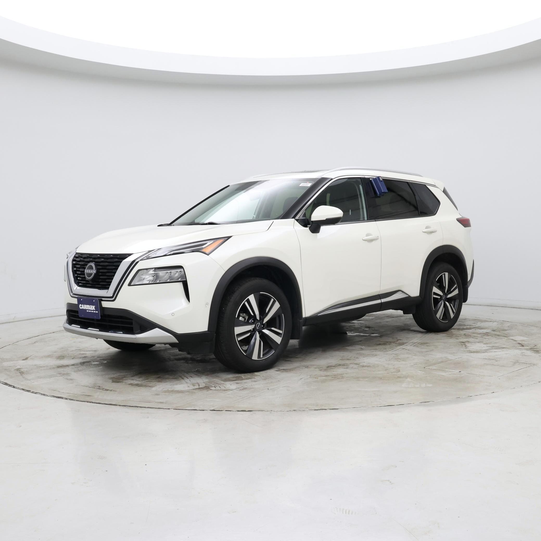 Thumbnail: 2023 Nissan Rogue - 3