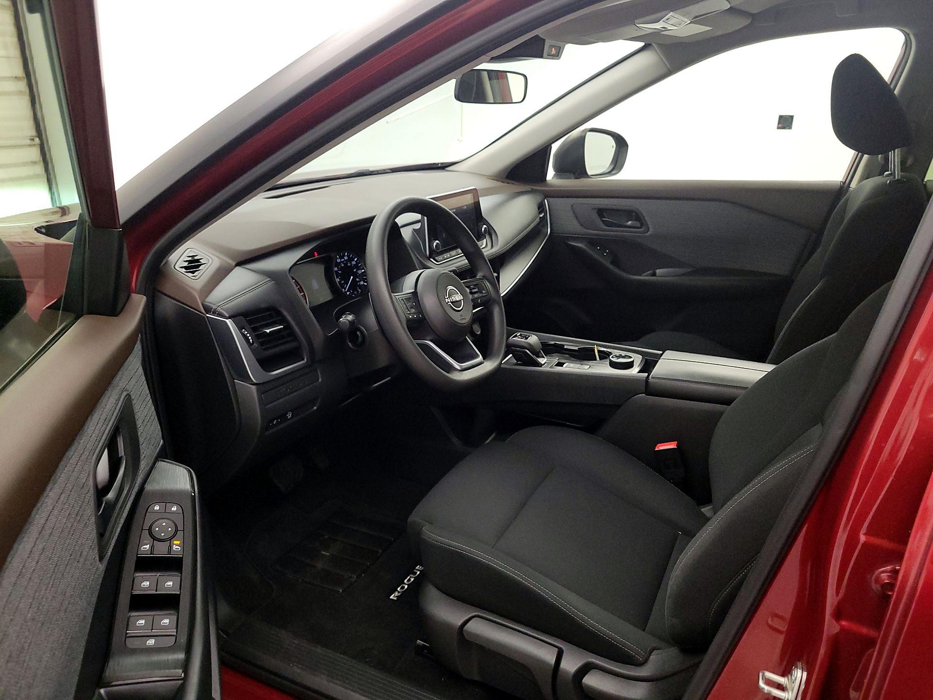 Thumbnail: 2023 Nissan Rogue - 11