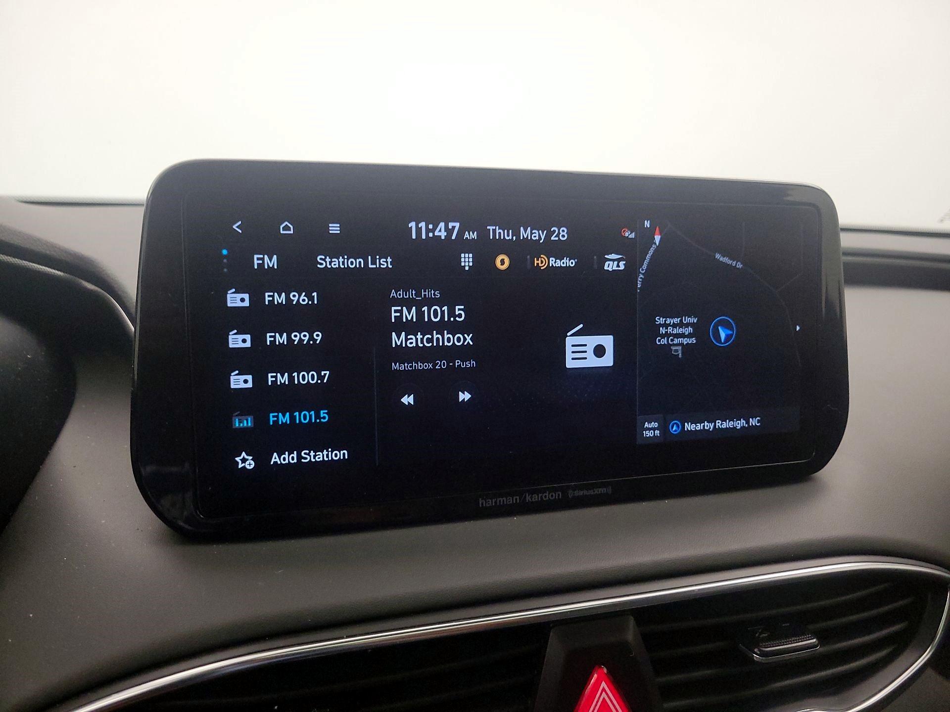 Thumbnail: 2023 Hyundai Santa Fe - 15