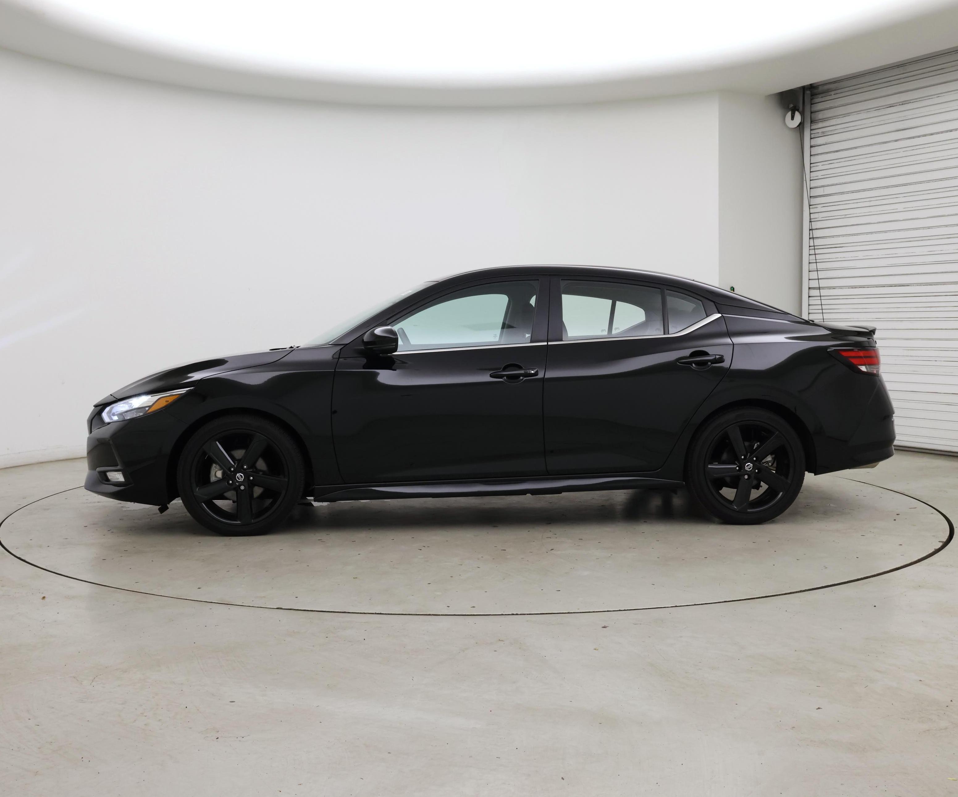 Thumbnail: 2022 Nissan Sentra - 3