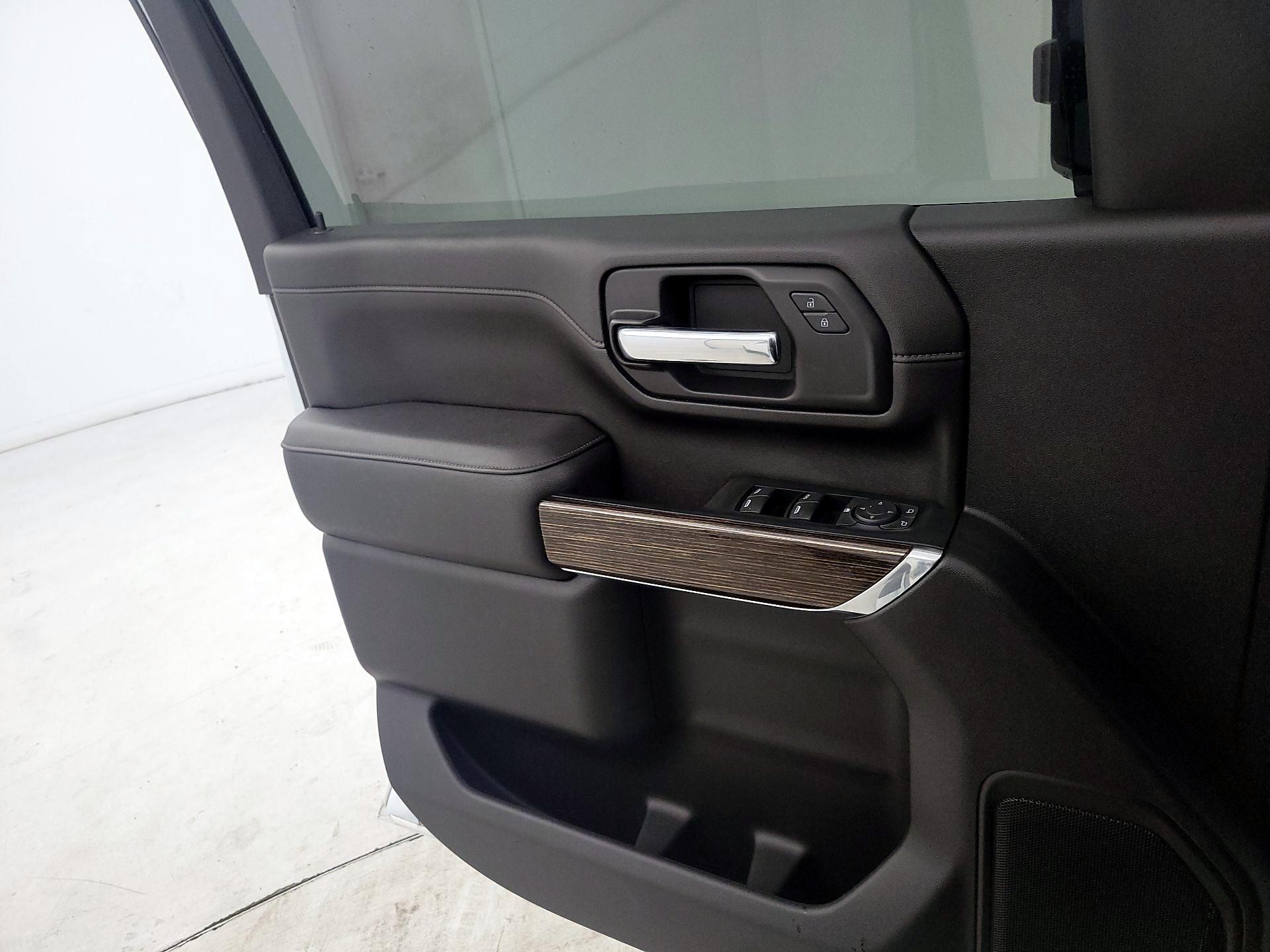 Thumbnail: 2023 GMC Sierra 2500 - 12