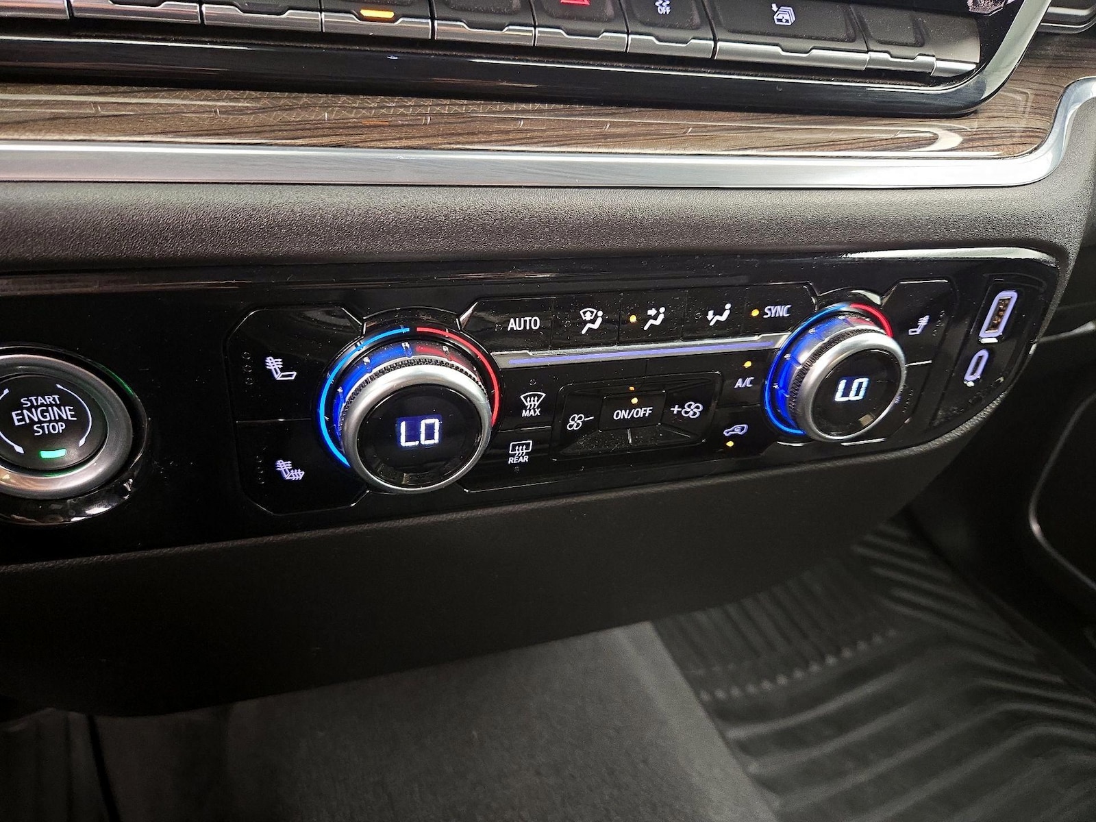 2024 GMC Sierra 1500 Elevation - Photo 17