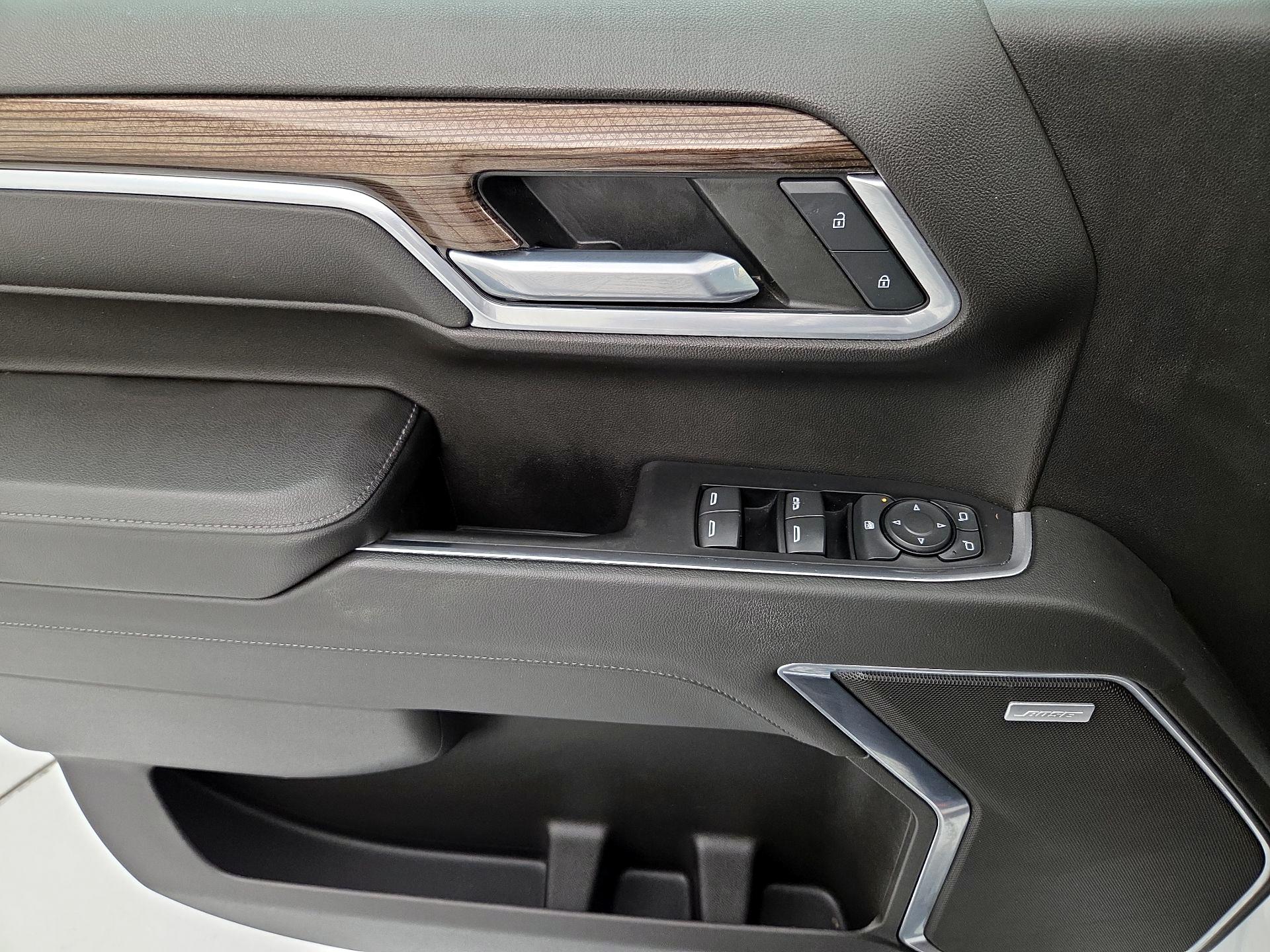 Thumbnail: 2022 Chevrolet Silverado 1500 - 12