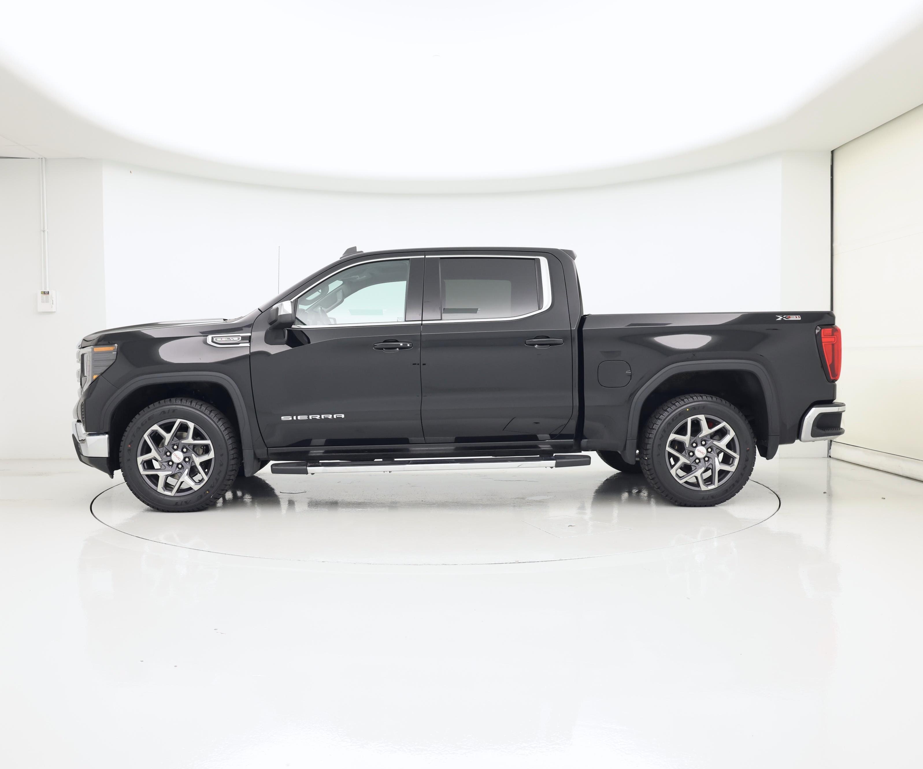 Thumbnail: 2022 GMC Sierra 1500 - 3