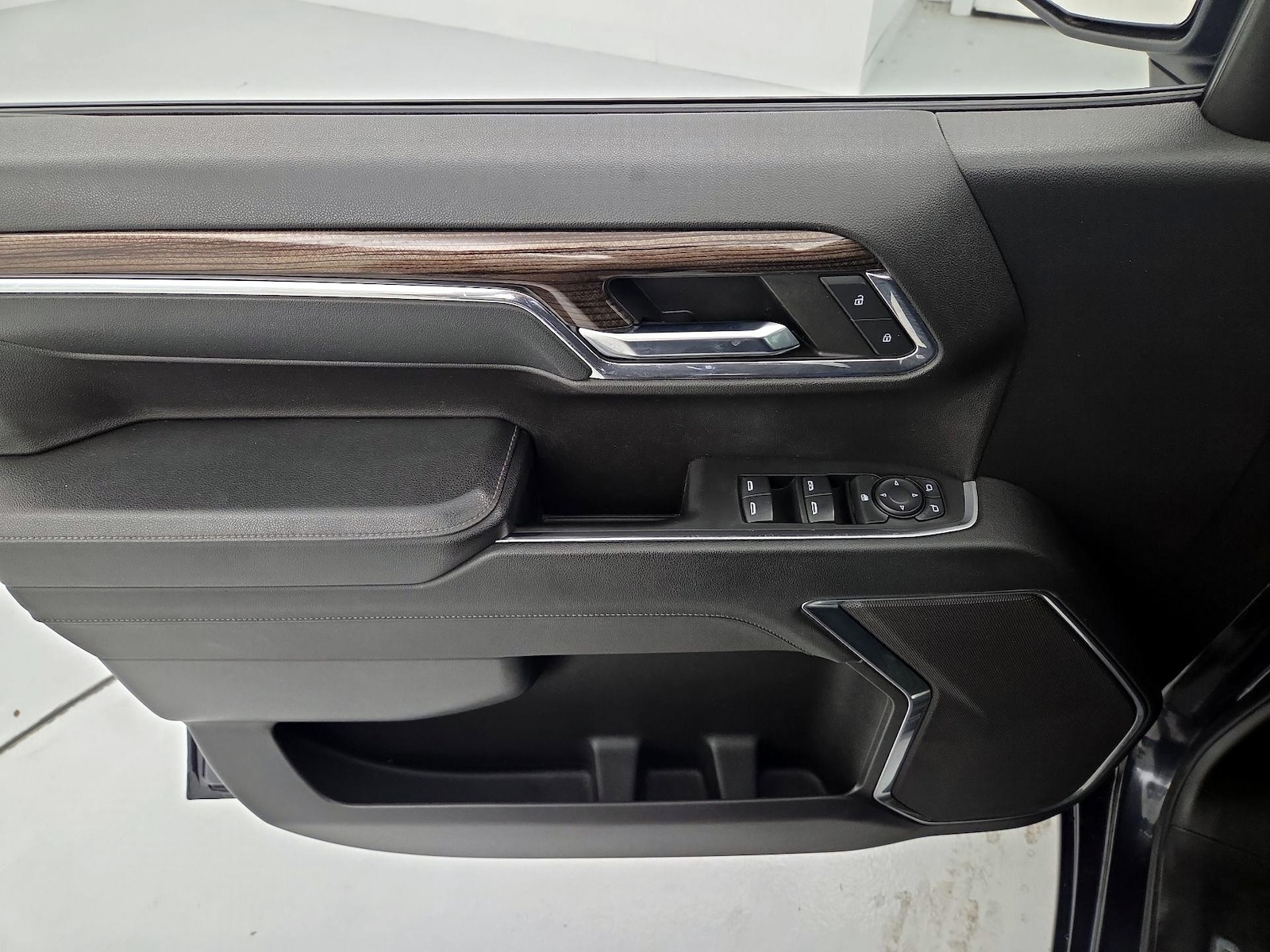 2024 Chevrolet Silverado 1500 LT - Photo 13
