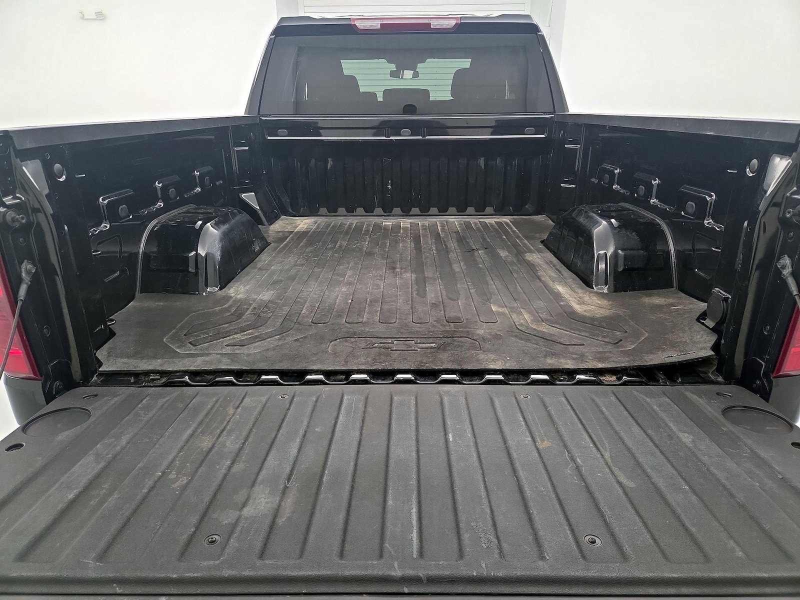 2023 Chevrolet Silverado 1500 LT - Photo 22