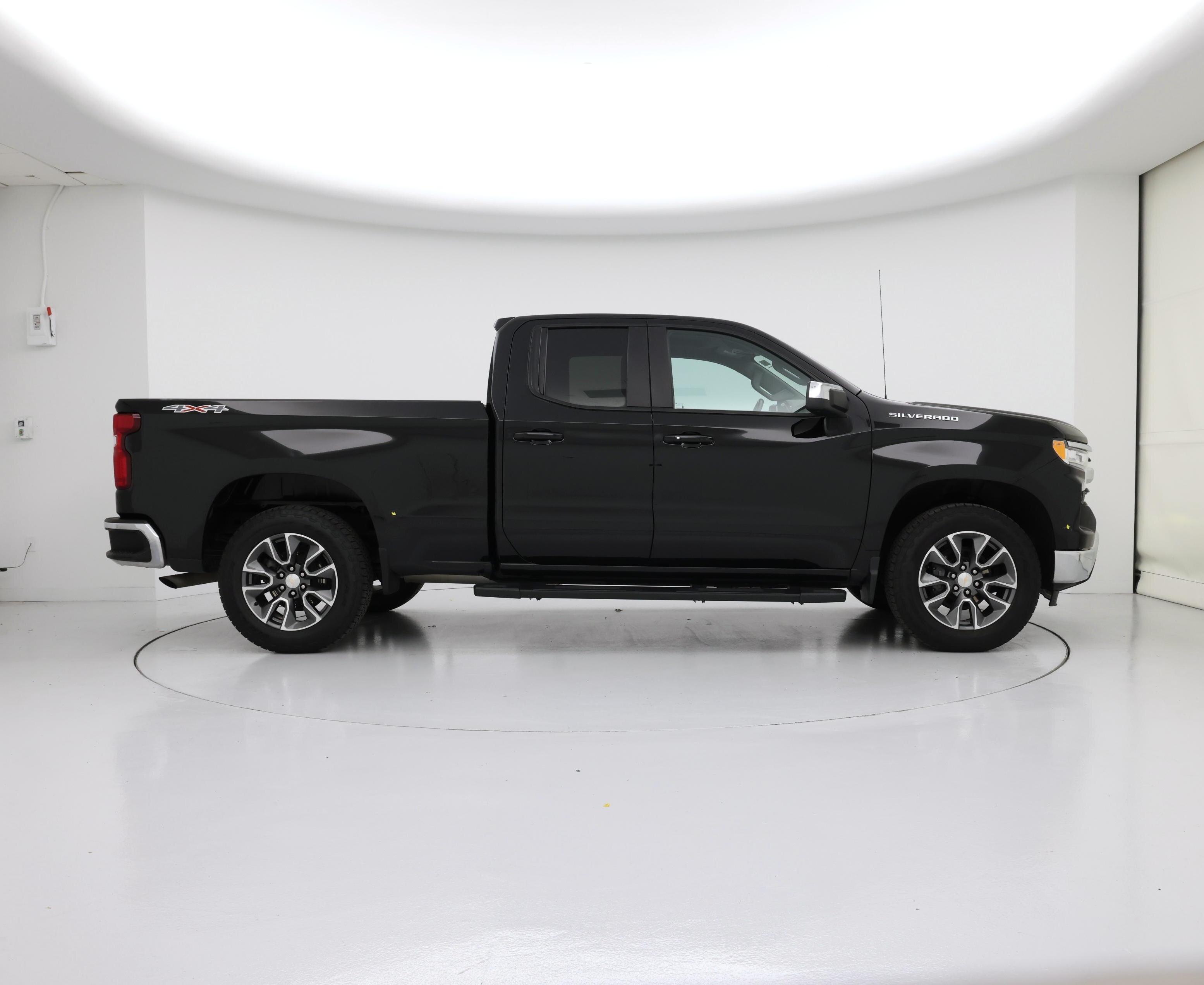 Thumbnail: 2023 Chevrolet Silverado 1500 - 7