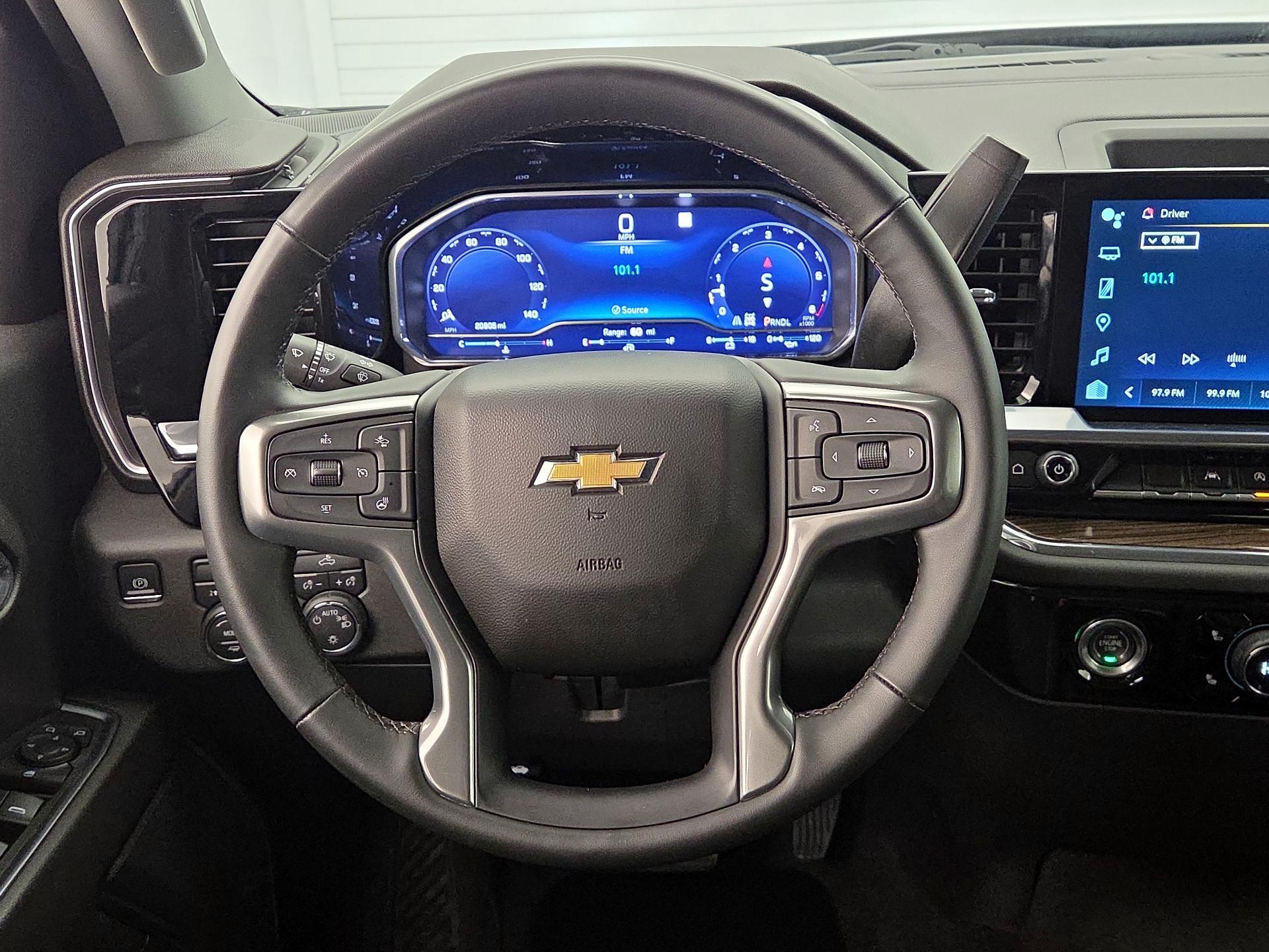 Thumbnail: 2023 Chevrolet Silverado 1500 - 10