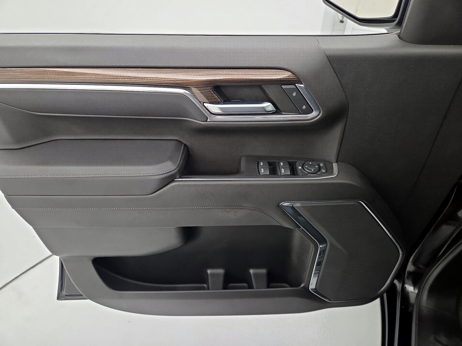 Thumbnail: 2023 Chevrolet Silverado 1500 - 12