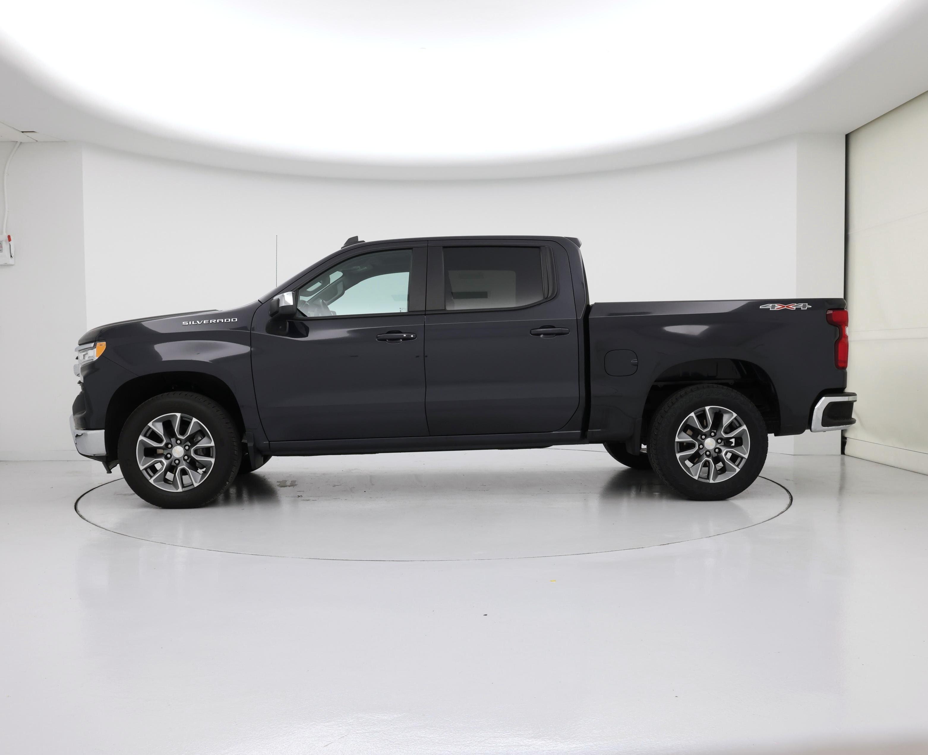 Thumbnail: 2024 Chevrolet Silverado 1500 - 3