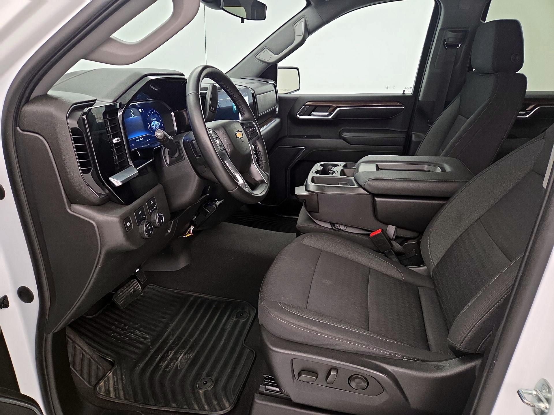 Thumbnail: 2023 Chevrolet Silverado 1500 - 11