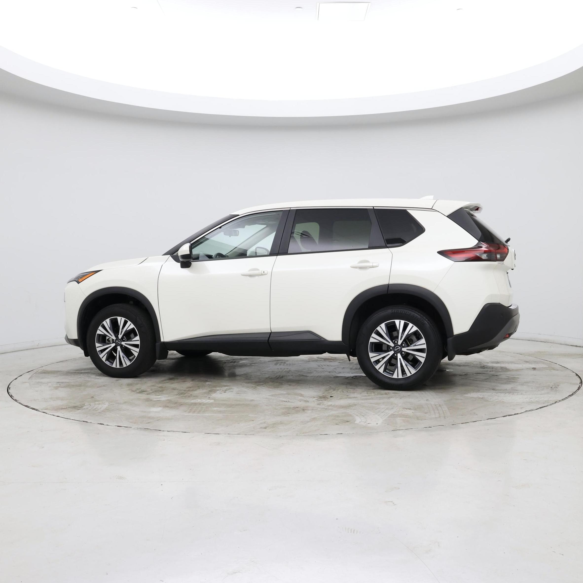 Thumbnail: 2023 Nissan Rogue - 3
