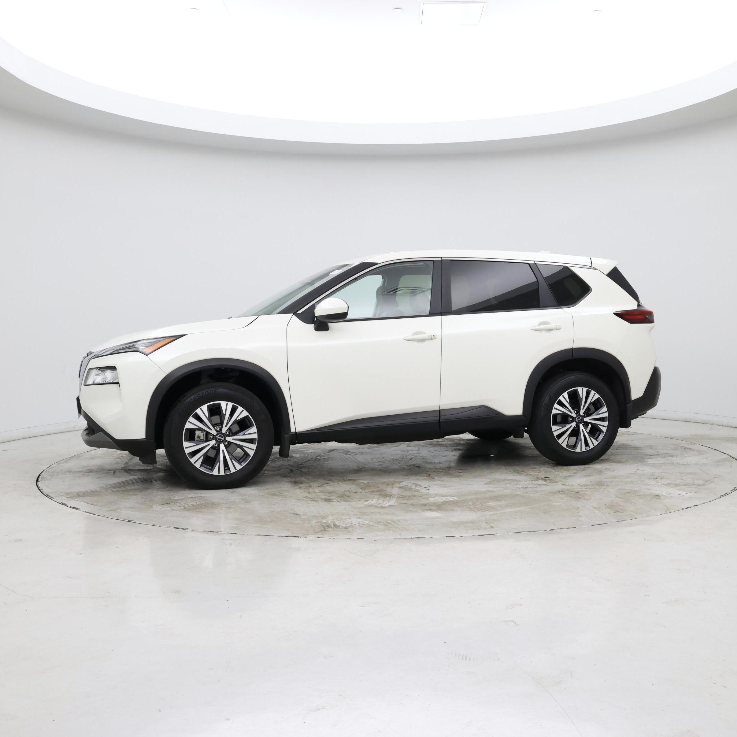 Thumbnail: 2023 Nissan Rogue - 4