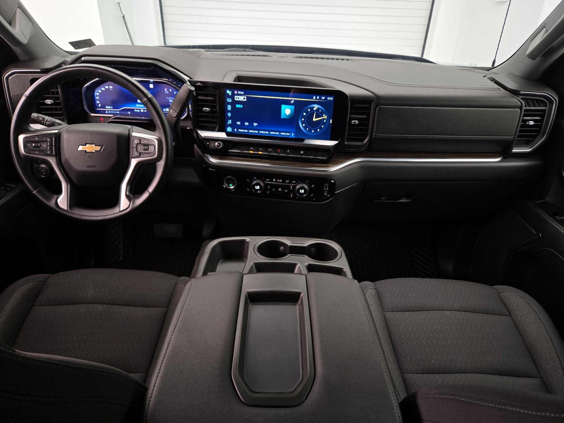 Thumbnail: 2023 Chevrolet Silverado 1500 - 9