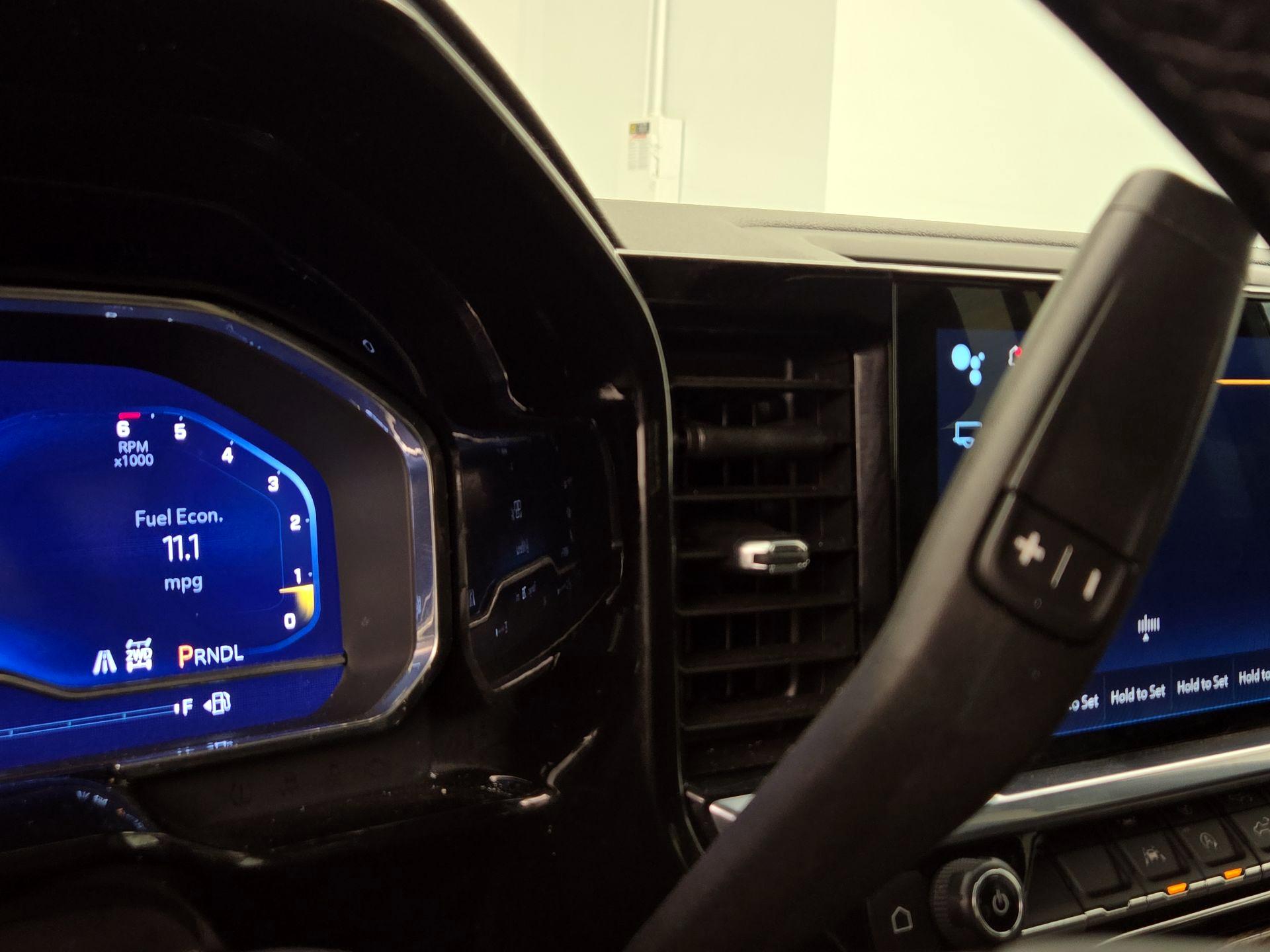 Thumbnail: 2023 Chevrolet Silverado 1500 - 17