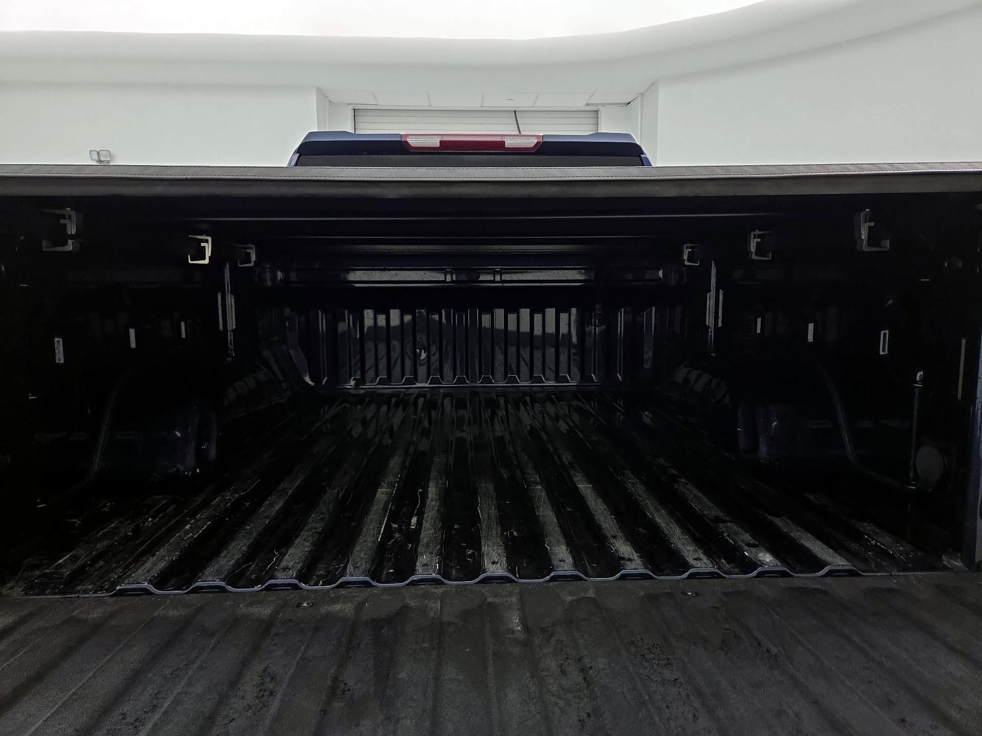 Thumbnail: 2023 Chevrolet Silverado 1500 - 20