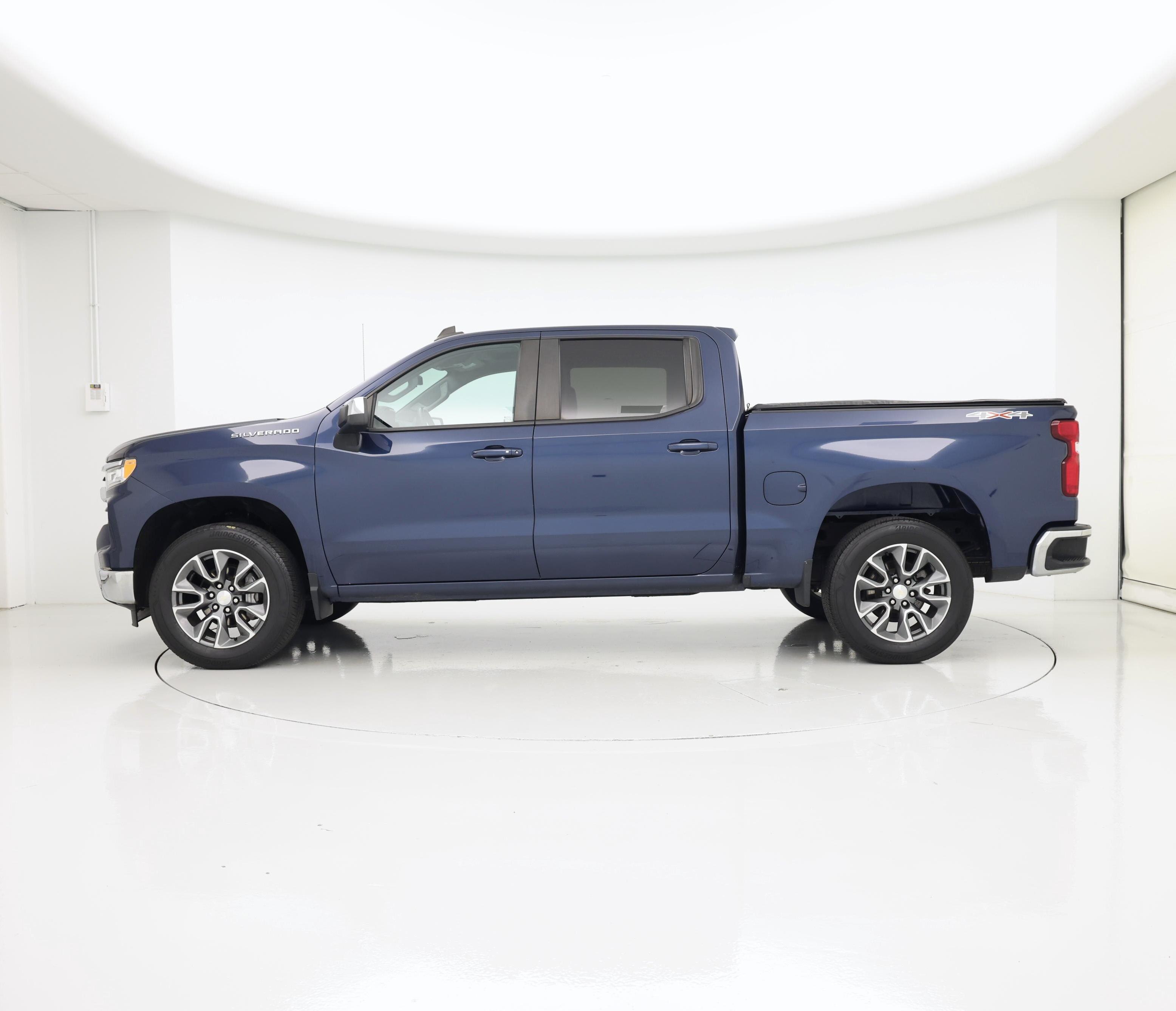 Thumbnail: 2023 Chevrolet Silverado 1500 - 3
